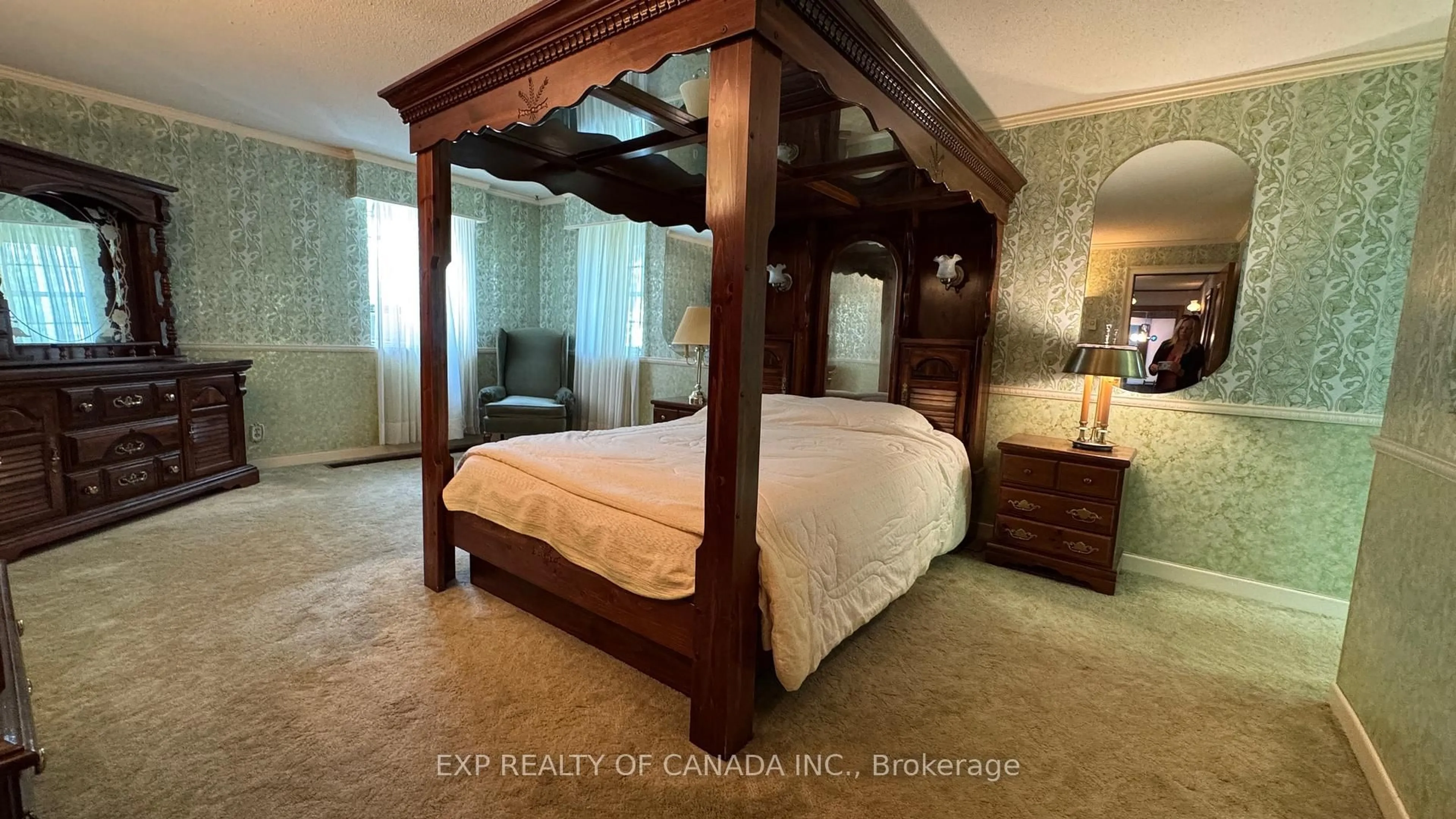 Bedroom with bed, unknown for 367 Third Ave, Cochrane Ontario P0L 1C0