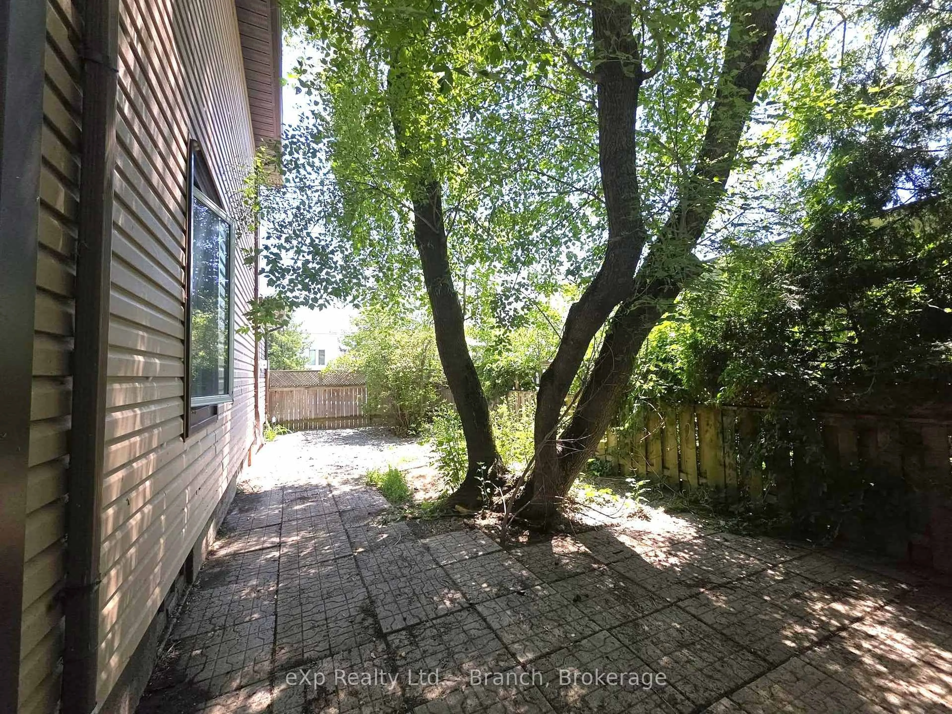 A pic from outside/outdoor area/front of a property/back of a property/a pic from drone, forest/trees view for 60 Lakeshore Rd, Temiskaming Shores Ontario P0J 1P0