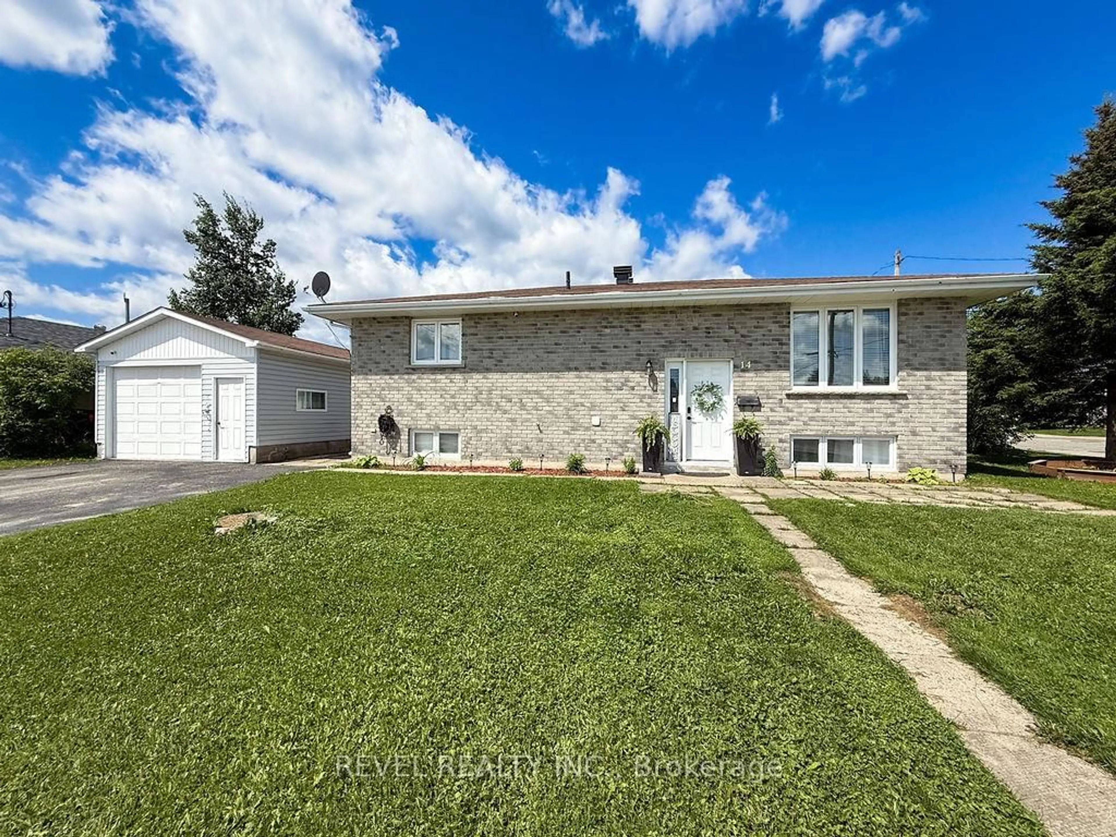 A pic from outside/outdoor area/front of a property/back of a property/a pic from drone, street for 14 Moore St, Timmins Ontario P0N 1H0