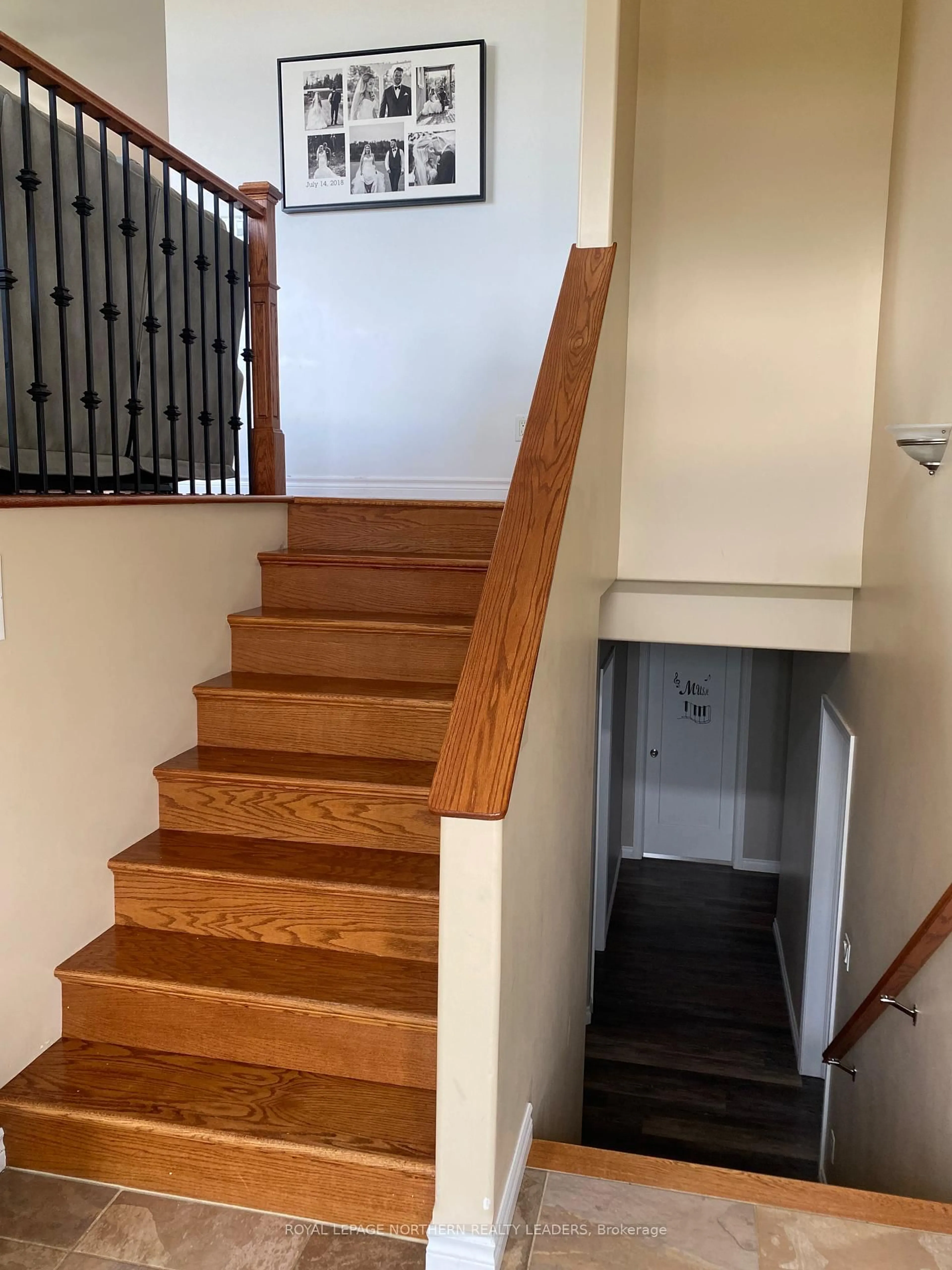 Stairs for 85 Diamond Crt, Timmins Ontario P4R 1N6