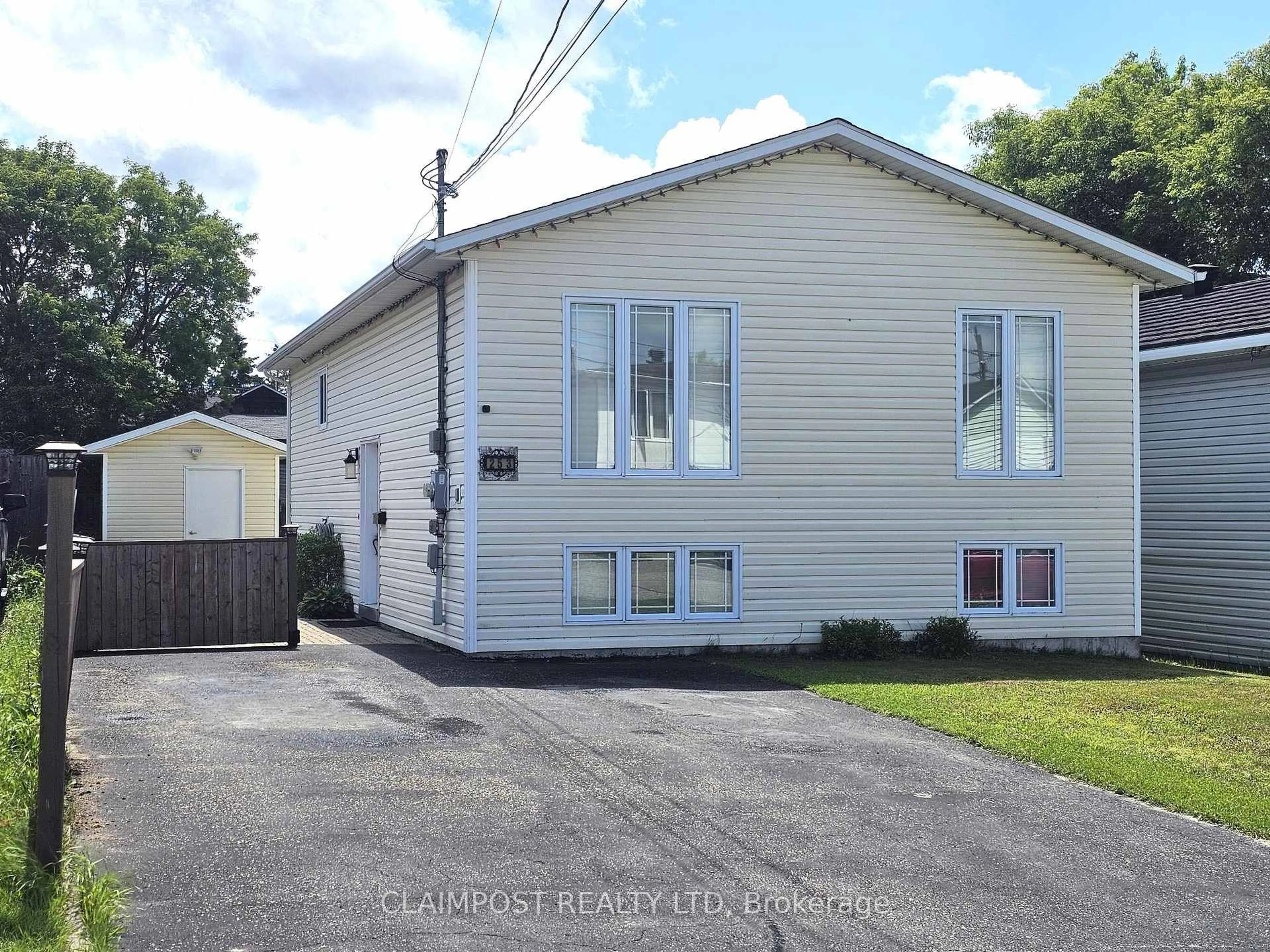 Home with vinyl exterior material, street for 253 Way Ave, Timmins Ontario P4N 3C8
