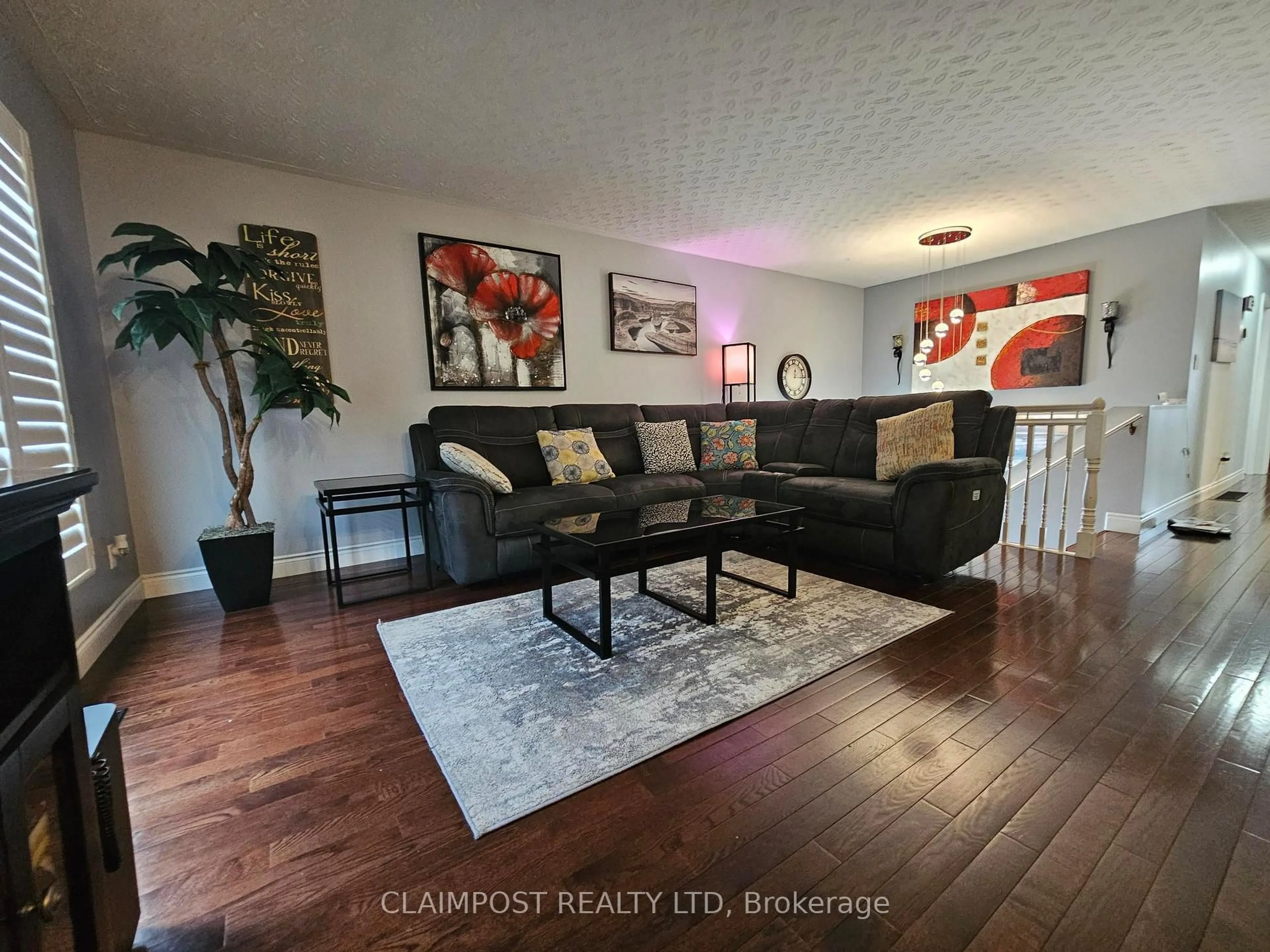 Living room with furniture, unknown for 253 Way Ave, Timmins Ontario P4N 3C8
