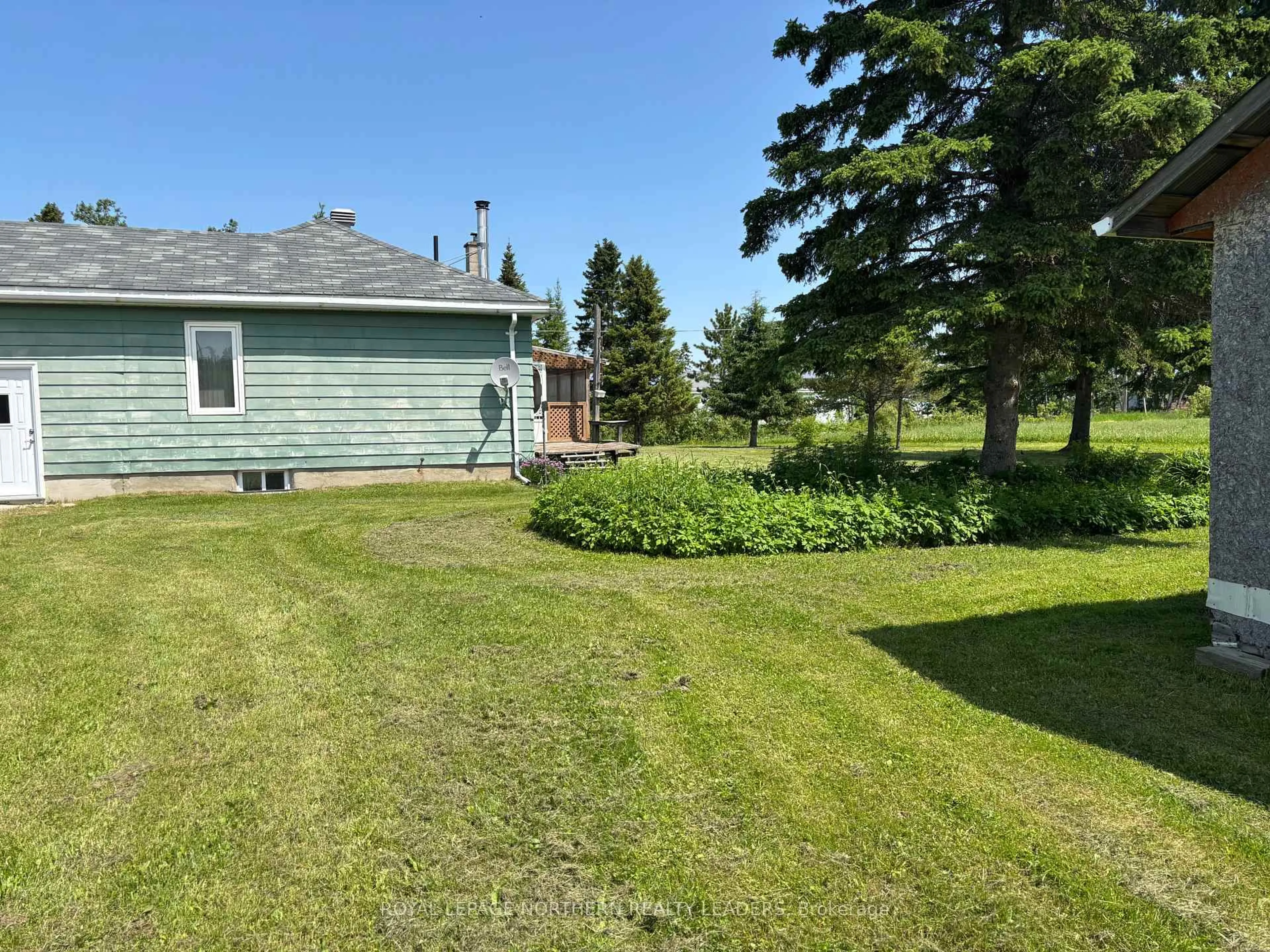 A pic from outside/outdoor area/front of a property/back of a property/a pic from drone, unknown for Lot 28 CON 12 Glackmeyer Township, Cochrane Ontario P0L 1C0