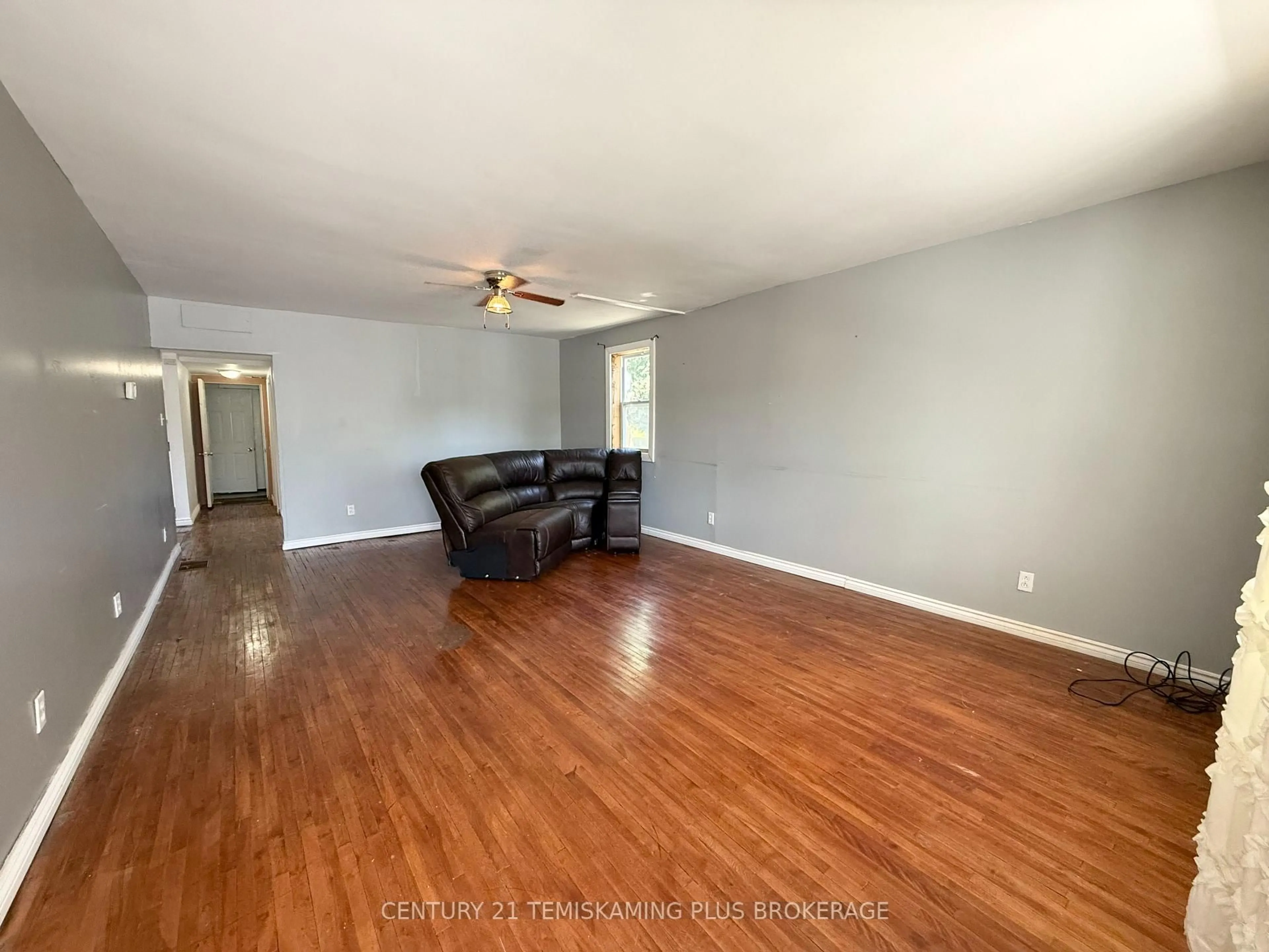 A pic of a room for 610 Government Rd, Kirkland Lake Ontario P0K 1A0