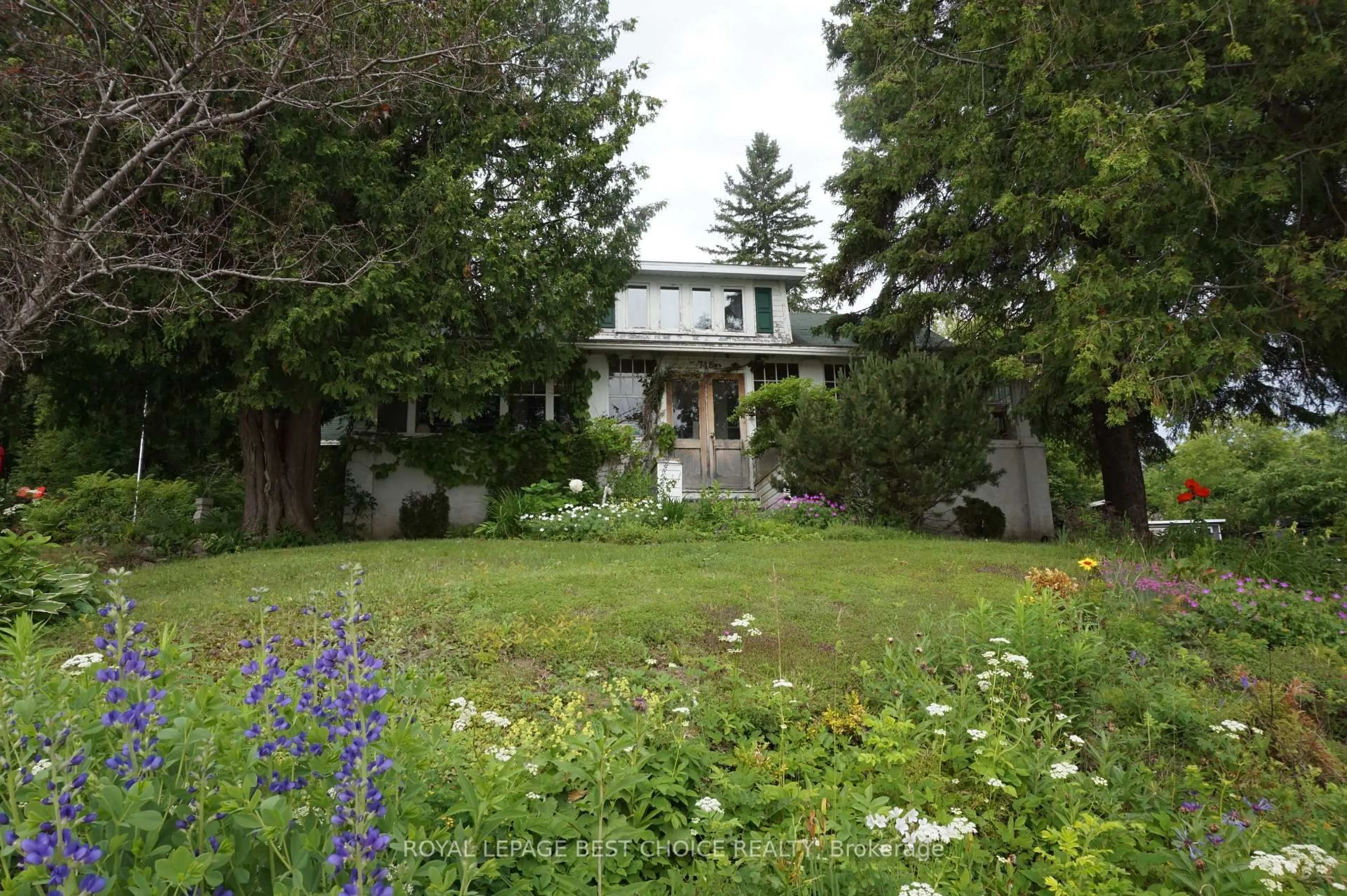 Patio, unknown for 748 Lakeshore Rd, Temiskaming Shores Ontario P0J 1K0