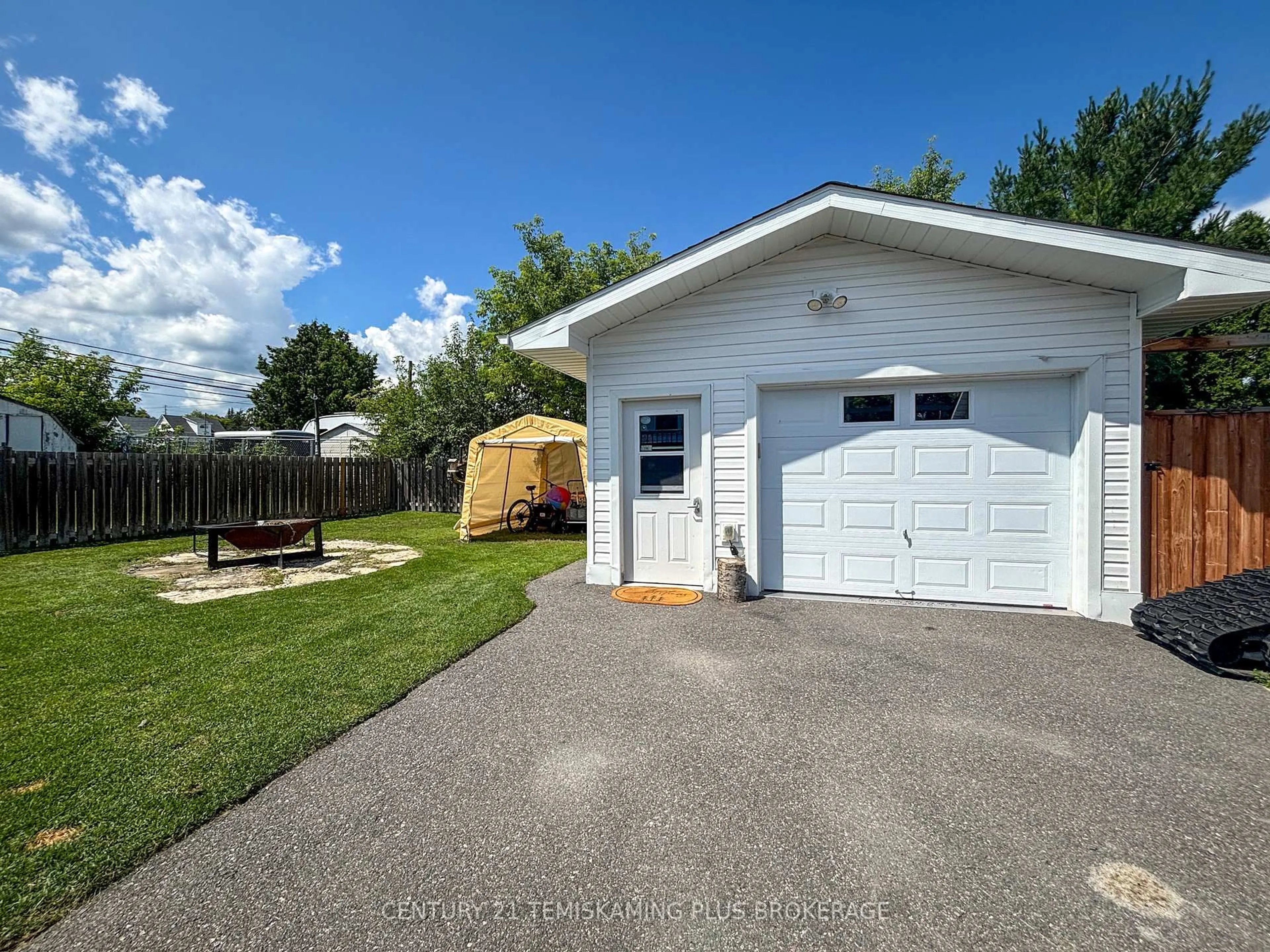 Unknown for 391 Cecil St, Temiskaming Shores Ontario P0J 1K0
