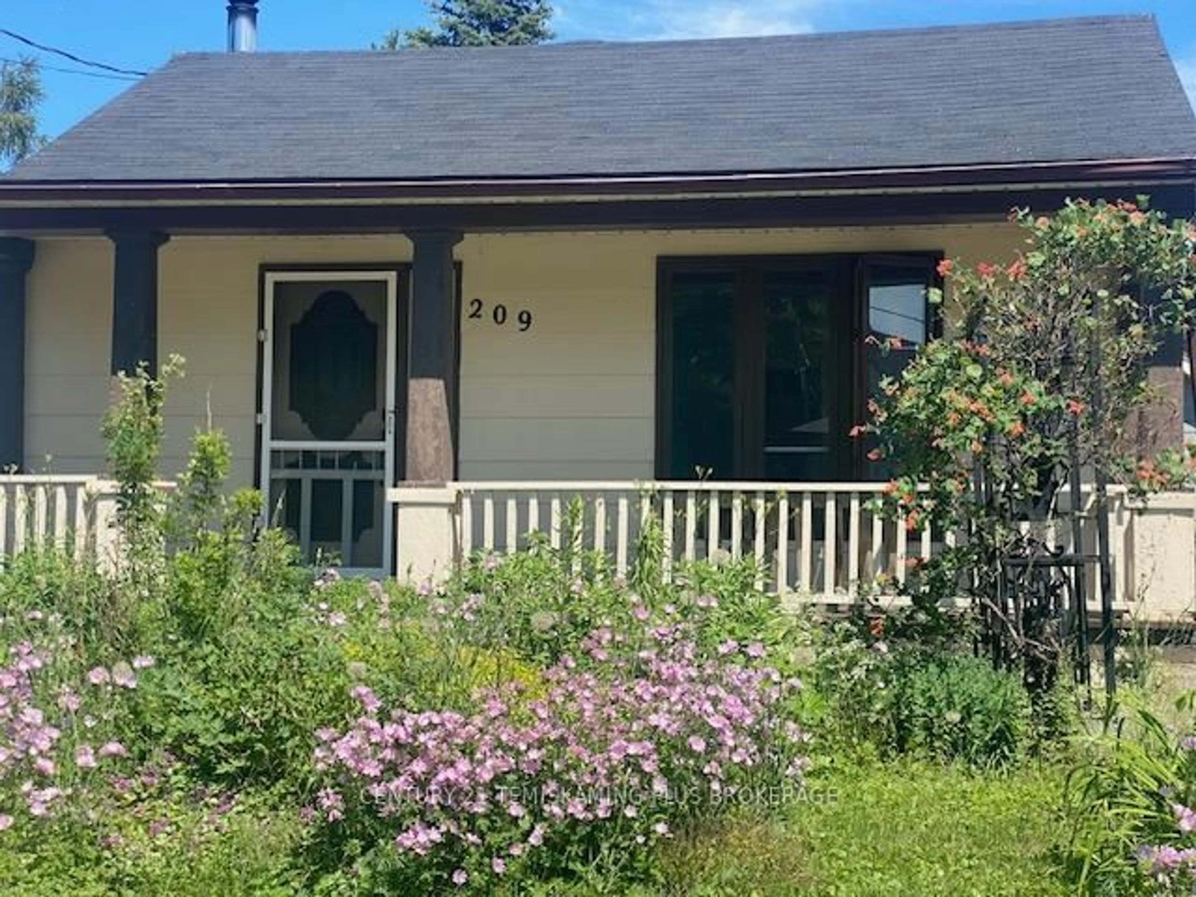 Unknown for 209 Katherine St, Temiskaming Shores Ontario P0J 1P0