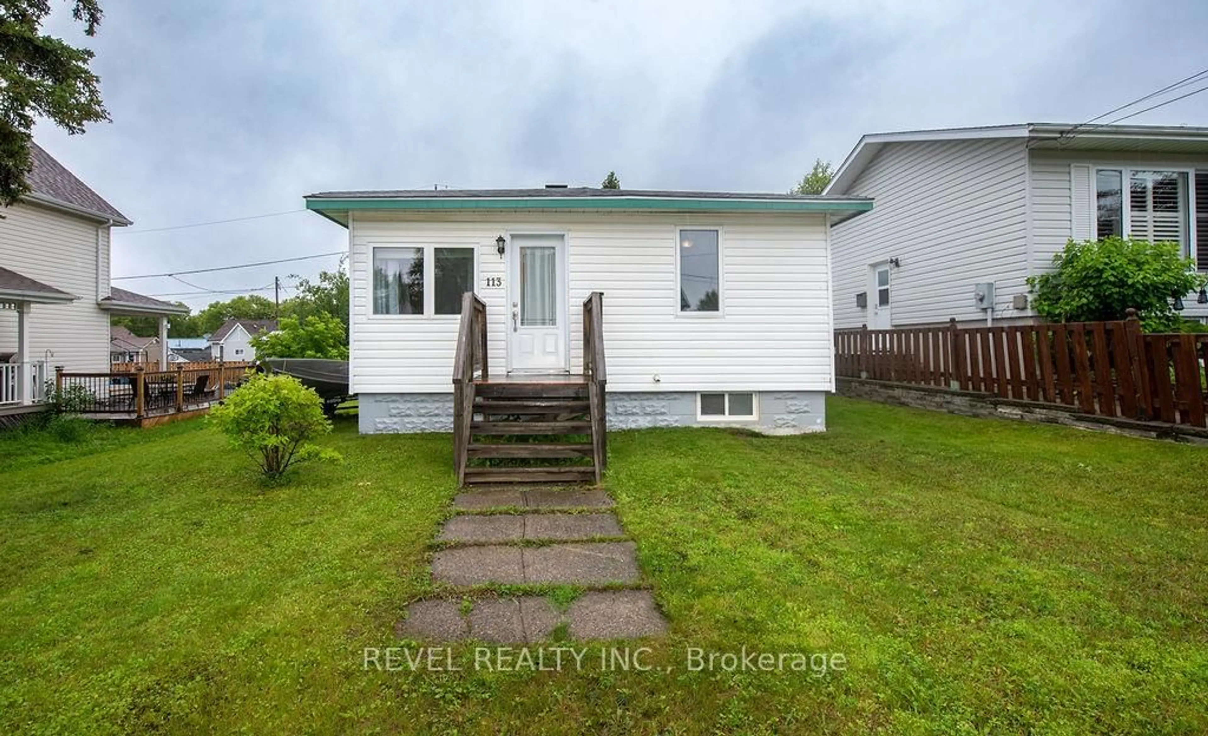 Unknown for 113 Tisdale St, Timmins Ontario P0N 1H0