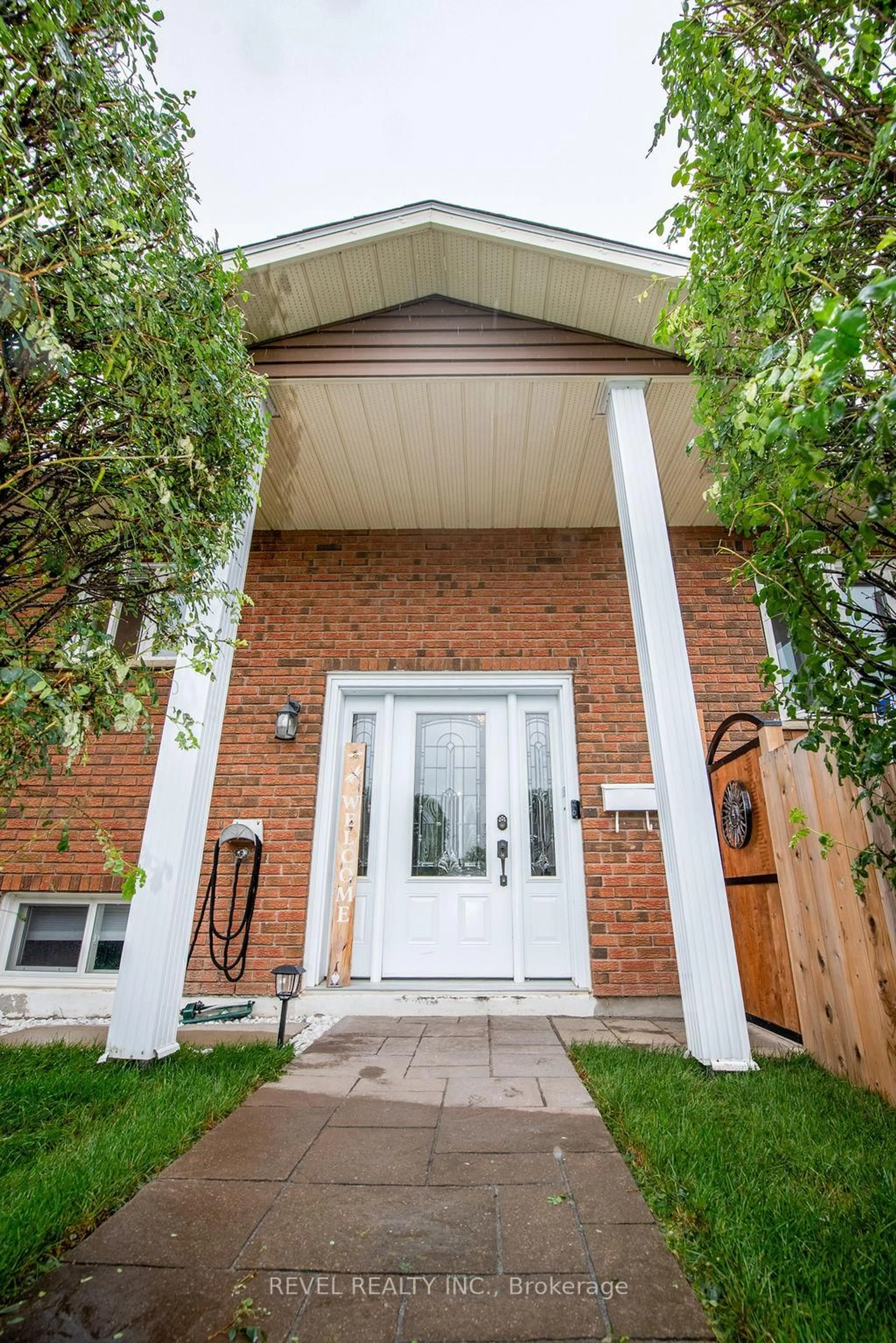 Home with brick exterior material, street for 545 Lonergan Blvd, Timmins Ontario P4P 1C8