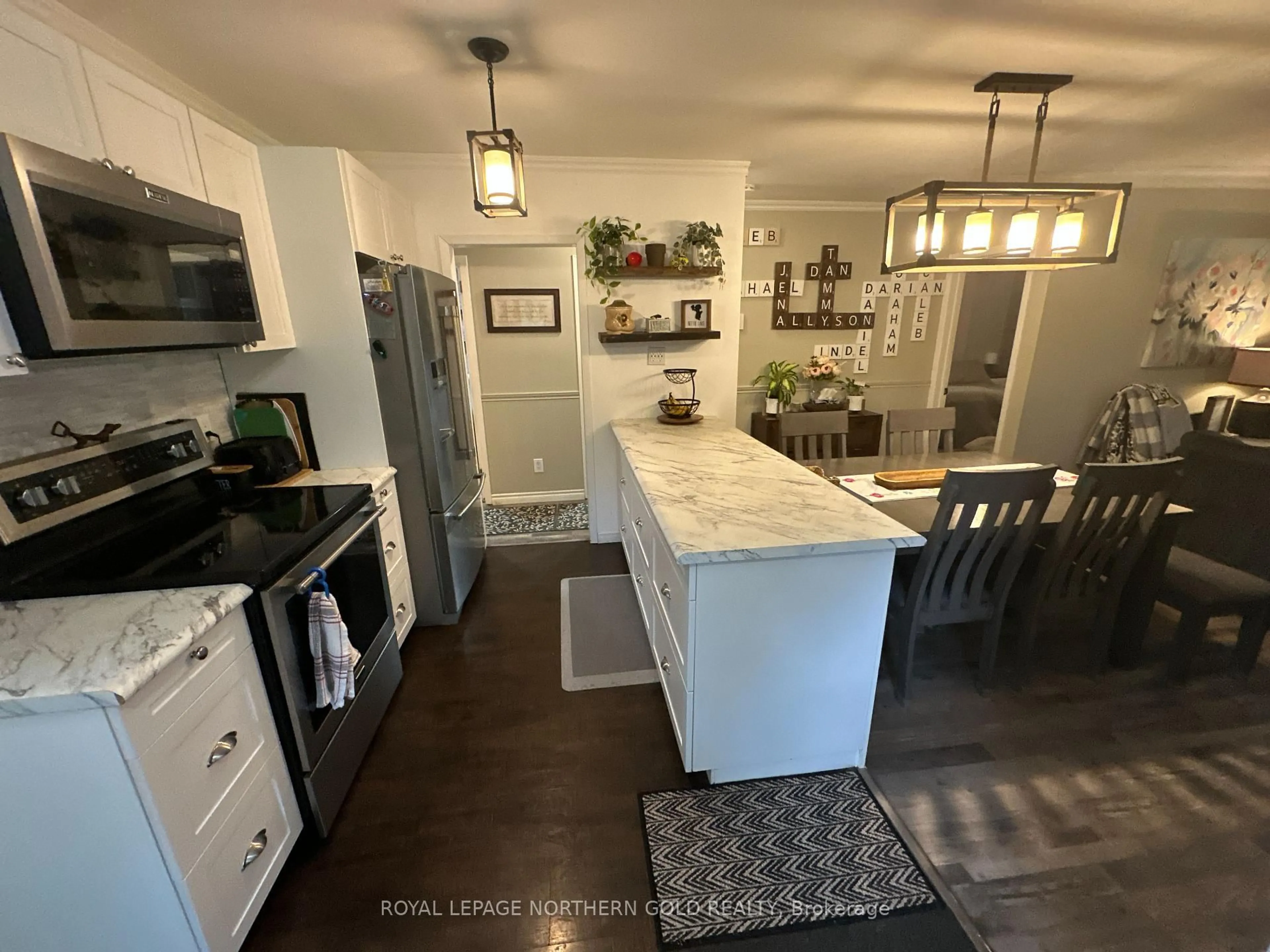 Open concept kitchen, unknown for 28 TWEEDSMUIR Rd, Kirkland Lake Ontario P2N 1H9