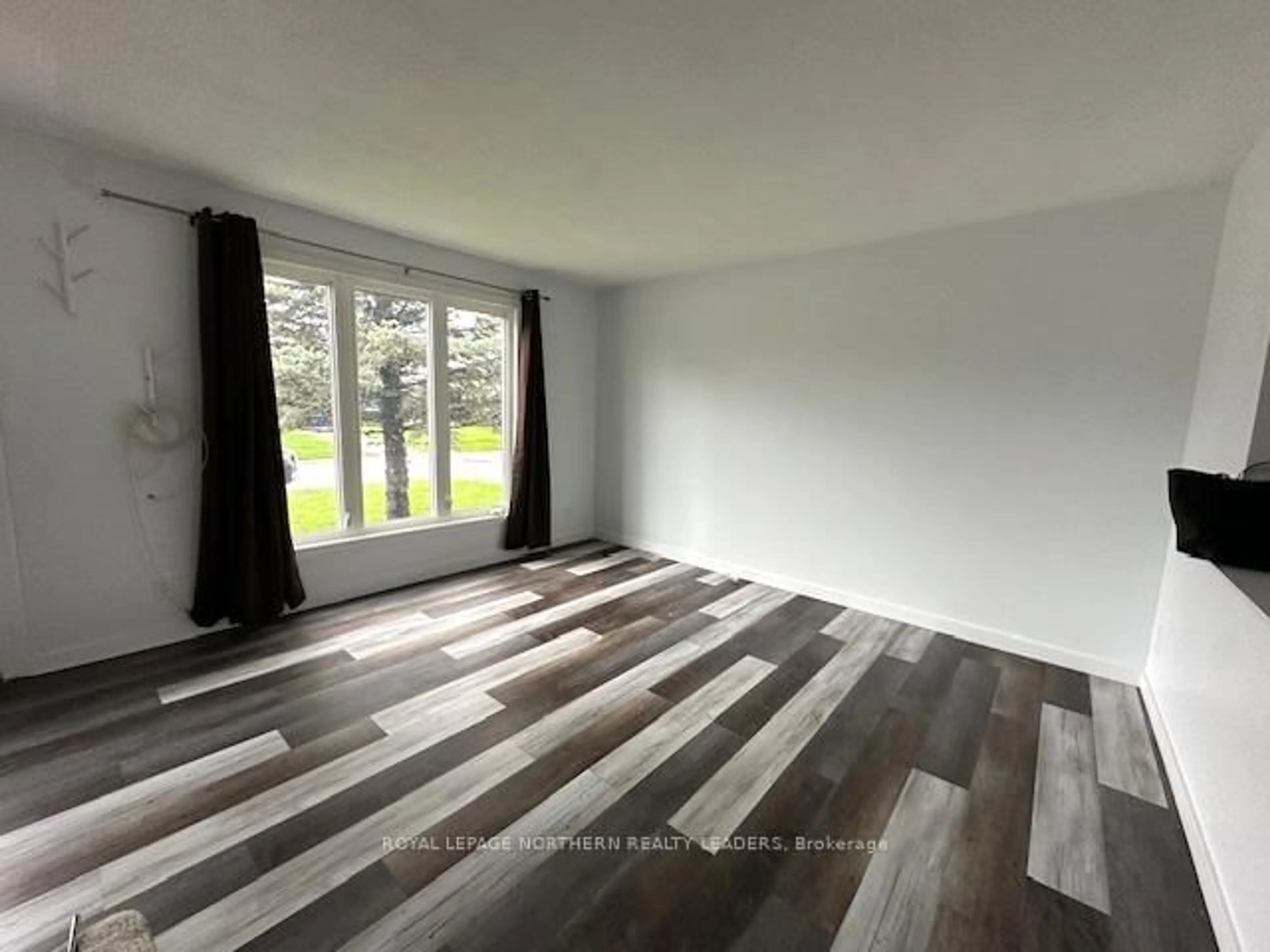 A pic of a room for 576 Spooner Dr, Timmins Ontario P4N 4R5