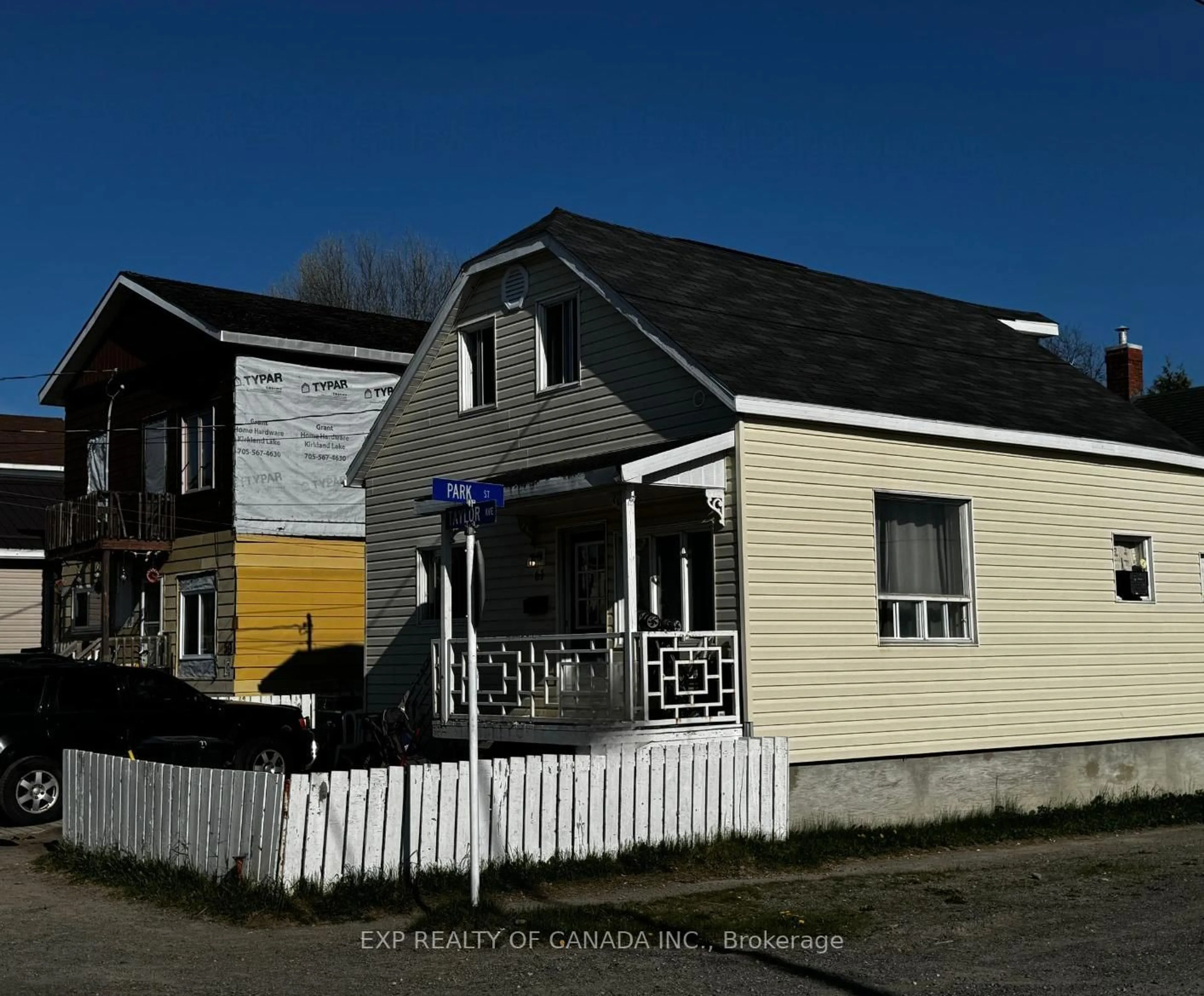 Blurry image for 61 Taylor Ave, Kirkland Lake Ontario P2N 2L3