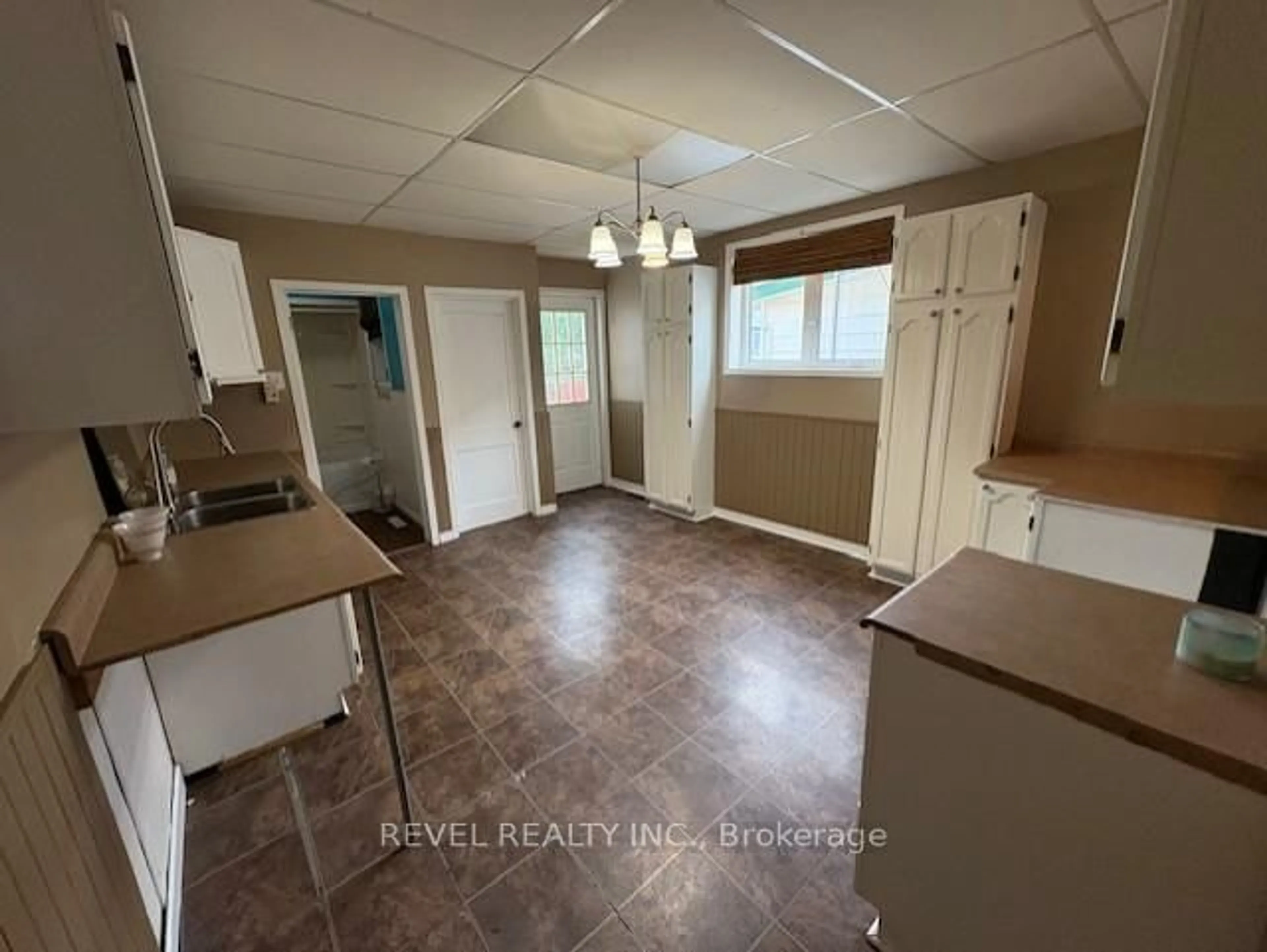 A pic of a room for 93 Croatia Ave, Timmins Ontario P0N 1G0