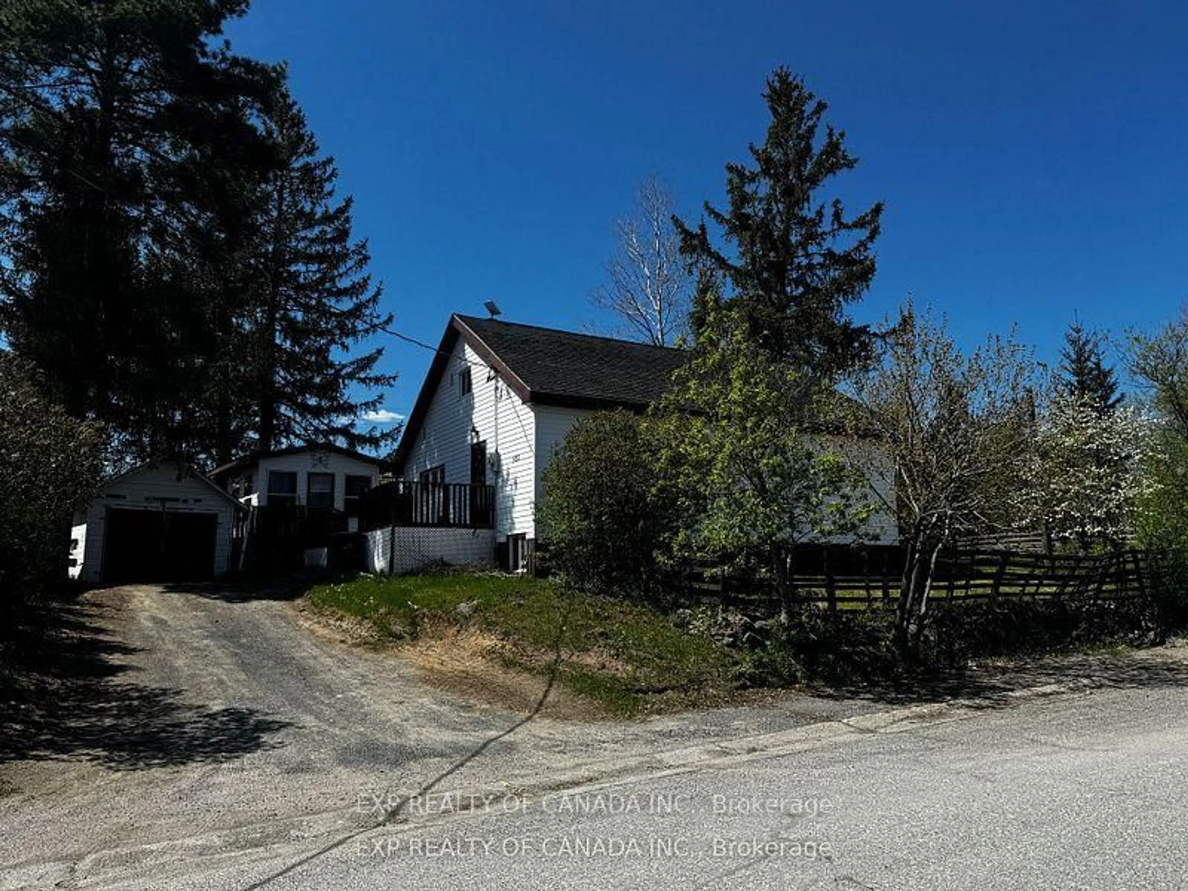 A pic from outside/outdoor area/front of a property/back of a property/a pic from drone, street for 582 Government Rd, Kirkland Lake Ontario P0K 1A0
