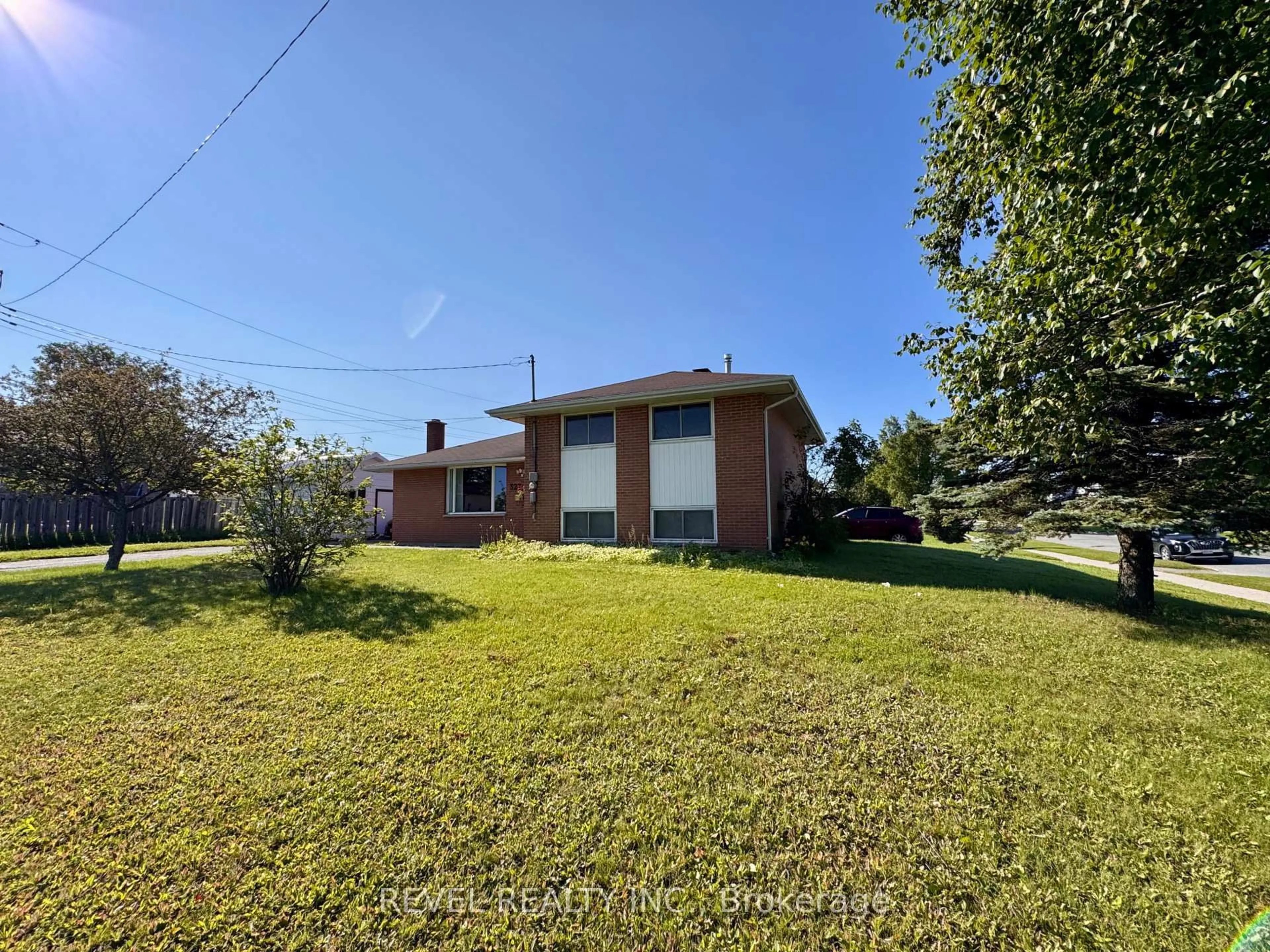 A pic from outside/outdoor area/front of a property/back of a property/a pic from drone, unknown for 327 Victoria Ave, Timmins Ontario P4N 4R9