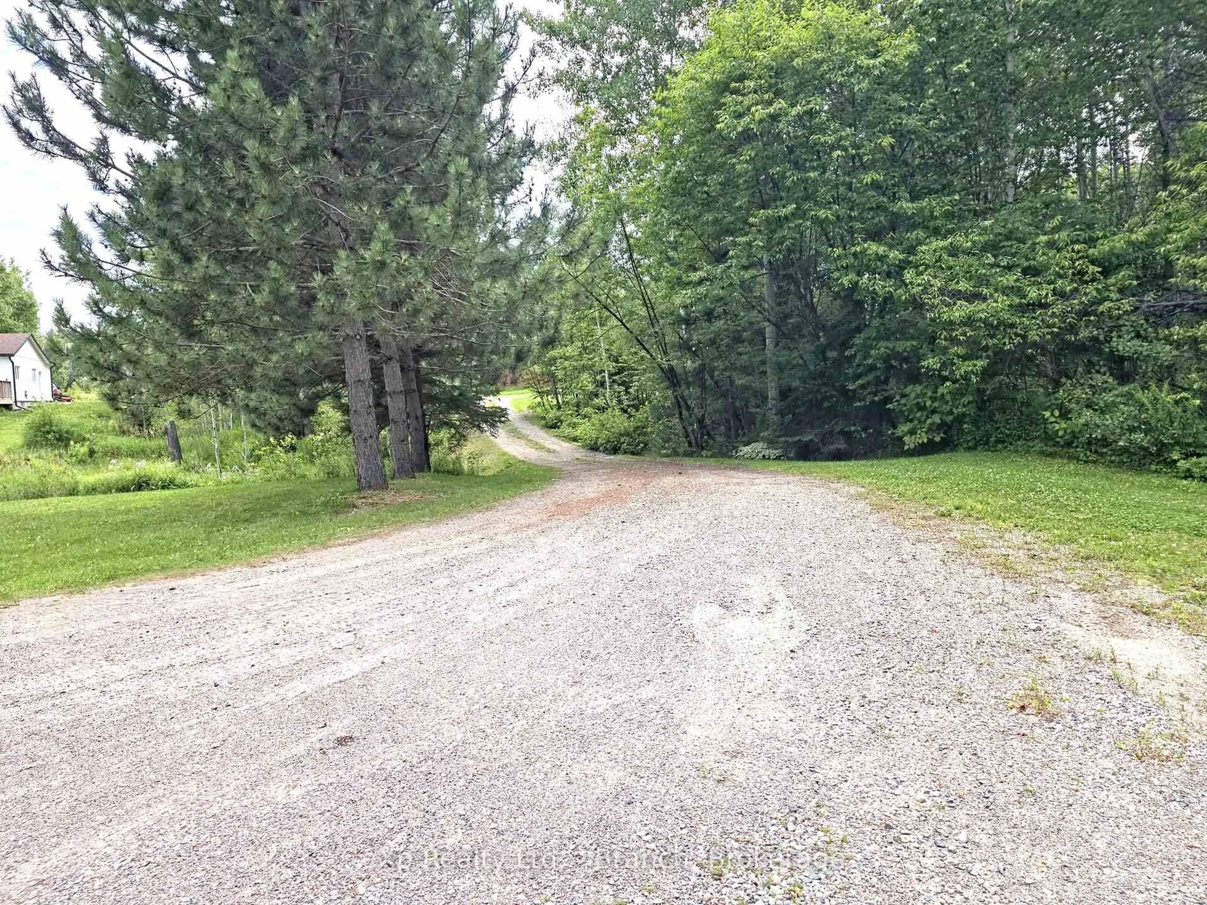 Unknown for 20 Munroe Cres, Timiskaming Ontario P0M 1H0