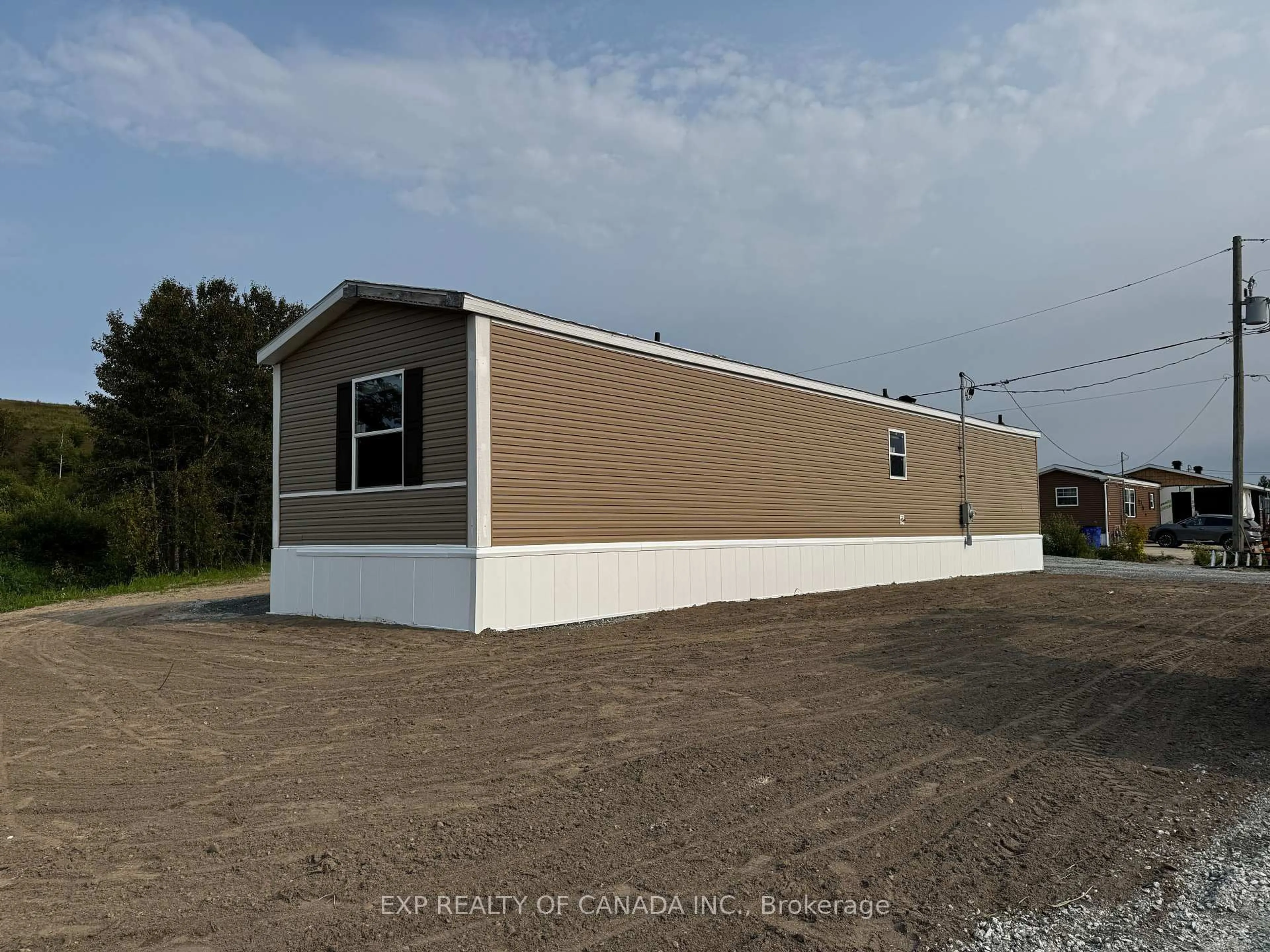 Home with vinyl exterior material, building for 207 Remi Cres, Timmins Ontario P4N 0C5