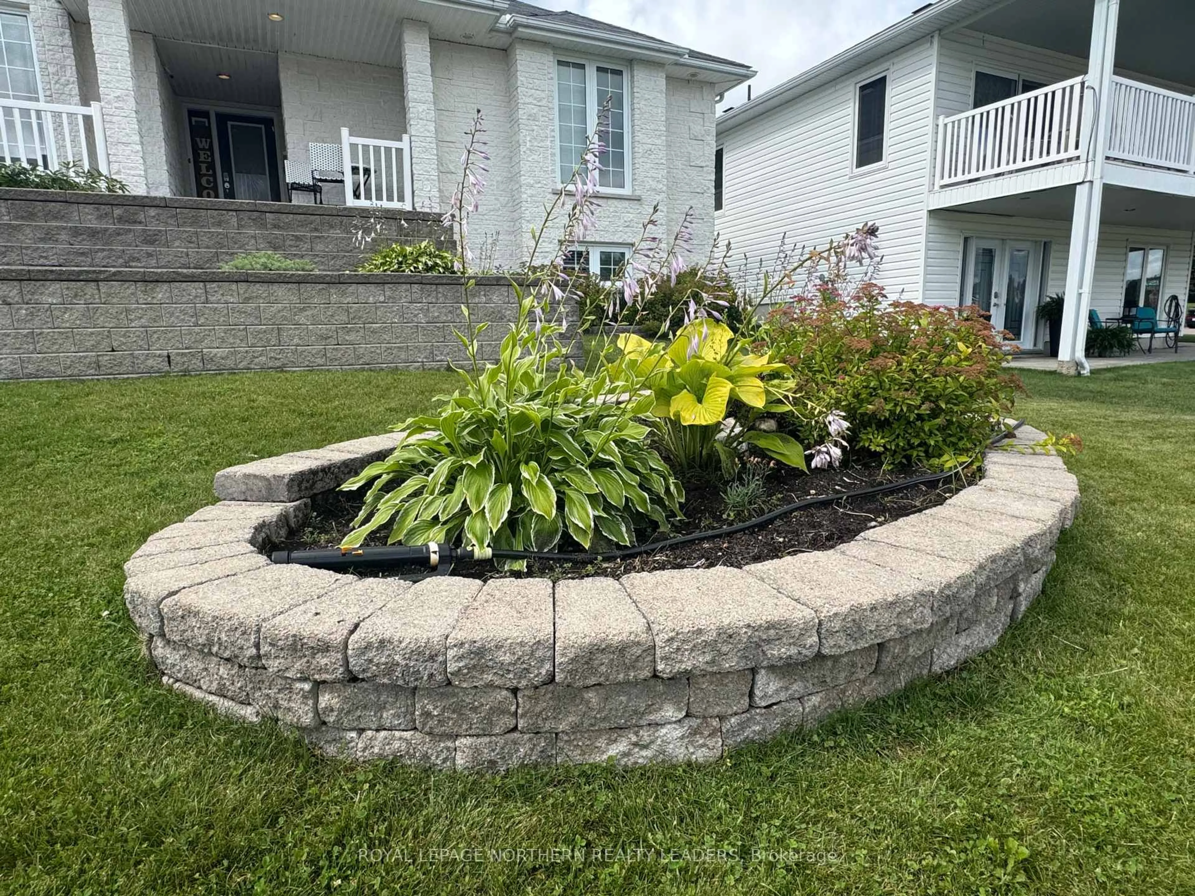 Patio, street for 410 Bonaventure Dr, Timmins Ontario P4R 1M6