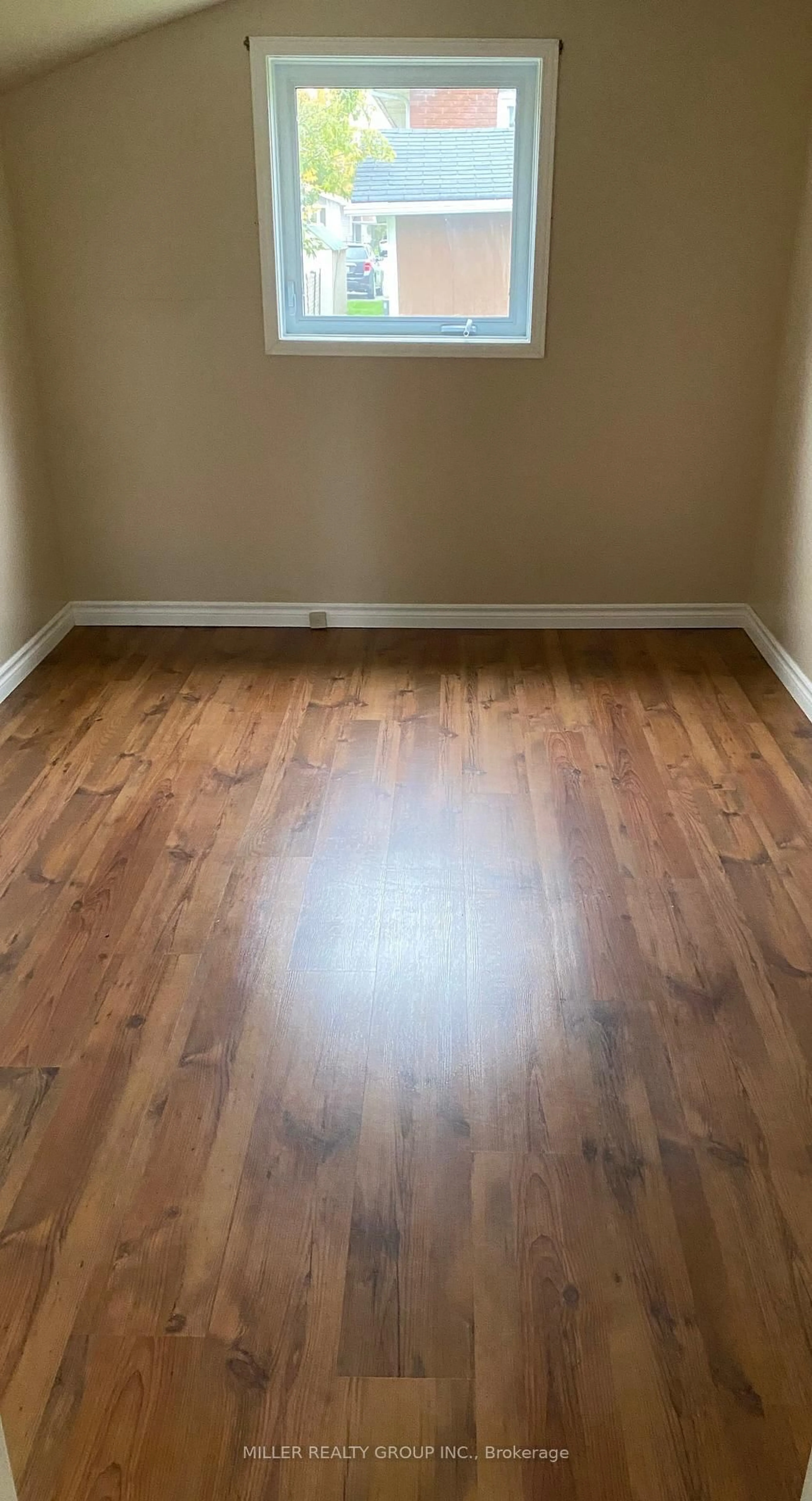 A pic of a room for 13 Haliburton Ave, Temiskaming Shores Ontario P0J 1P0