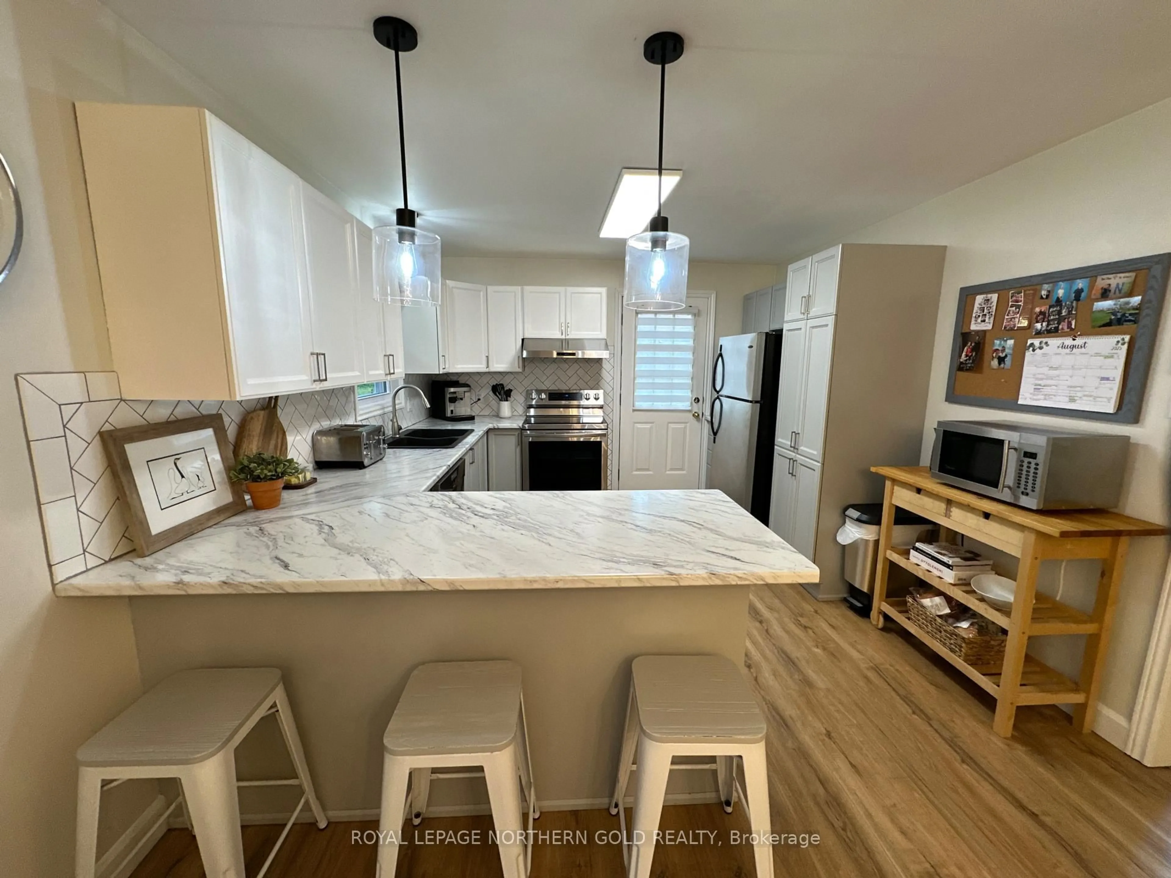 Open concept kitchen, unknown for 38 HARVEY Dr, Kirkland Lake Ontario P2N 3M6