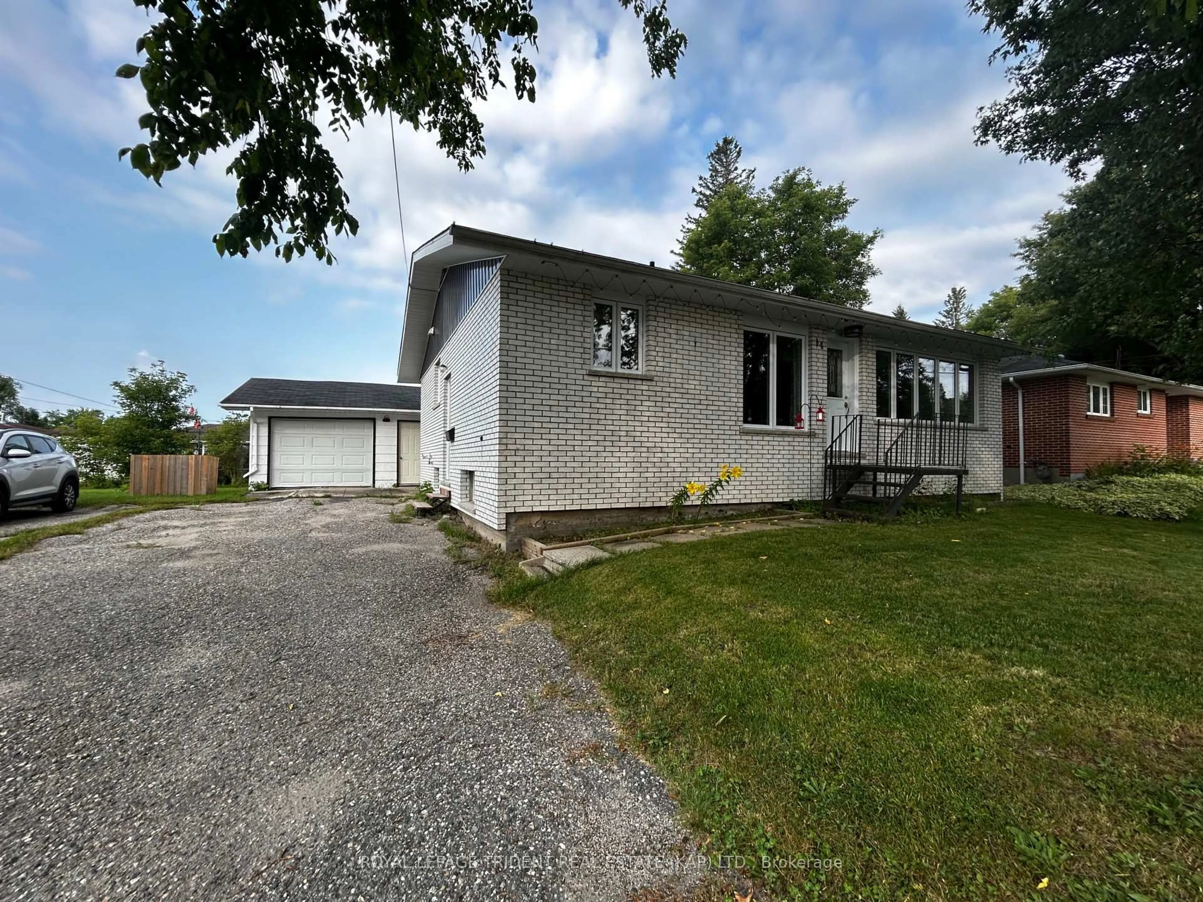 Unknown for 14 Niagara St, Kapuskasing Ontario P5N 2B8