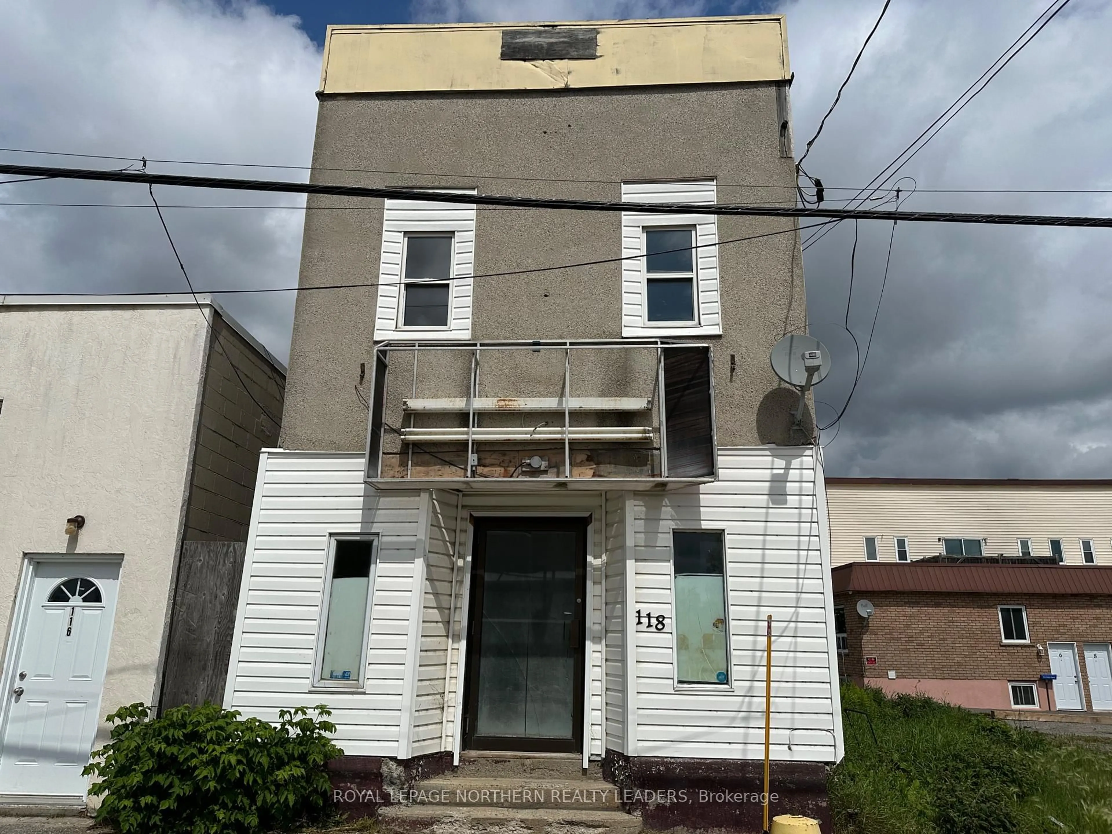 Unknown for 118 Golden Ave, Timmins Ontario P0N 1H0