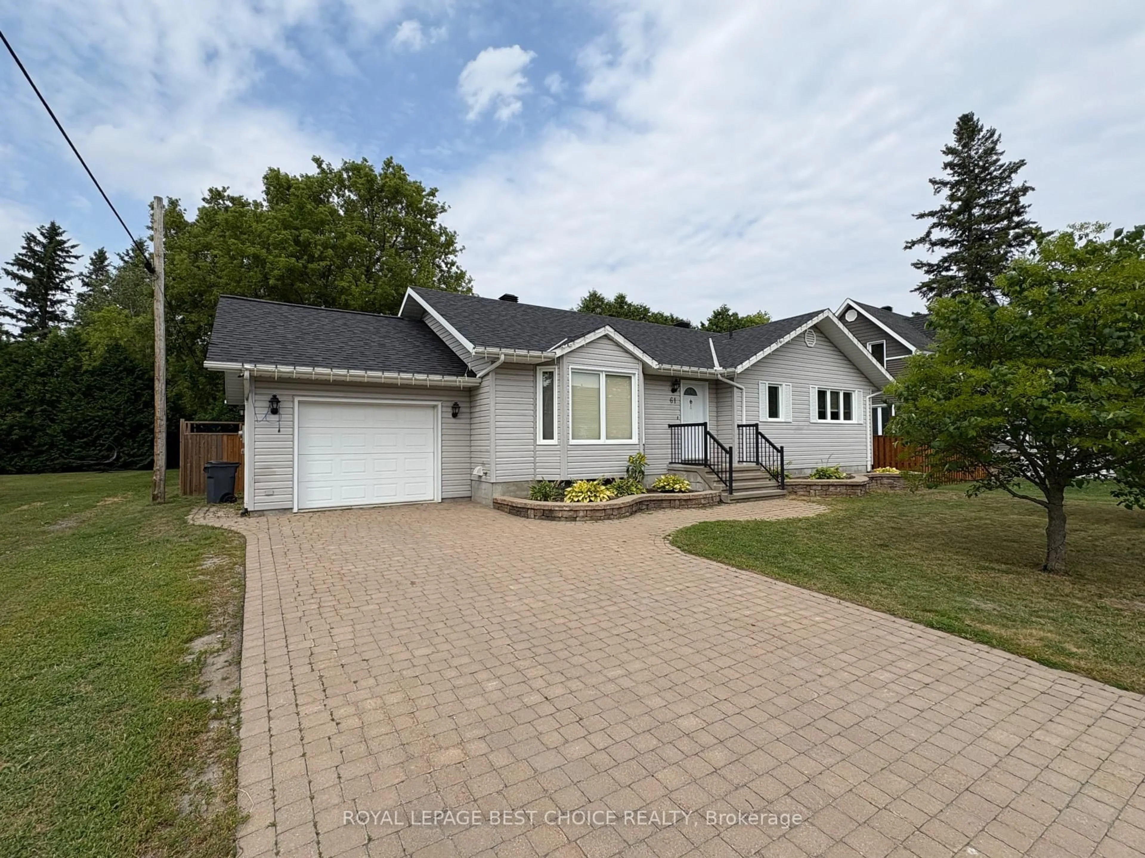 A pic from outside/outdoor area/front of a property/back of a property/a pic from drone, street for 61 Pine Ave, Temiskaming Shores Ontario P0J 1P0