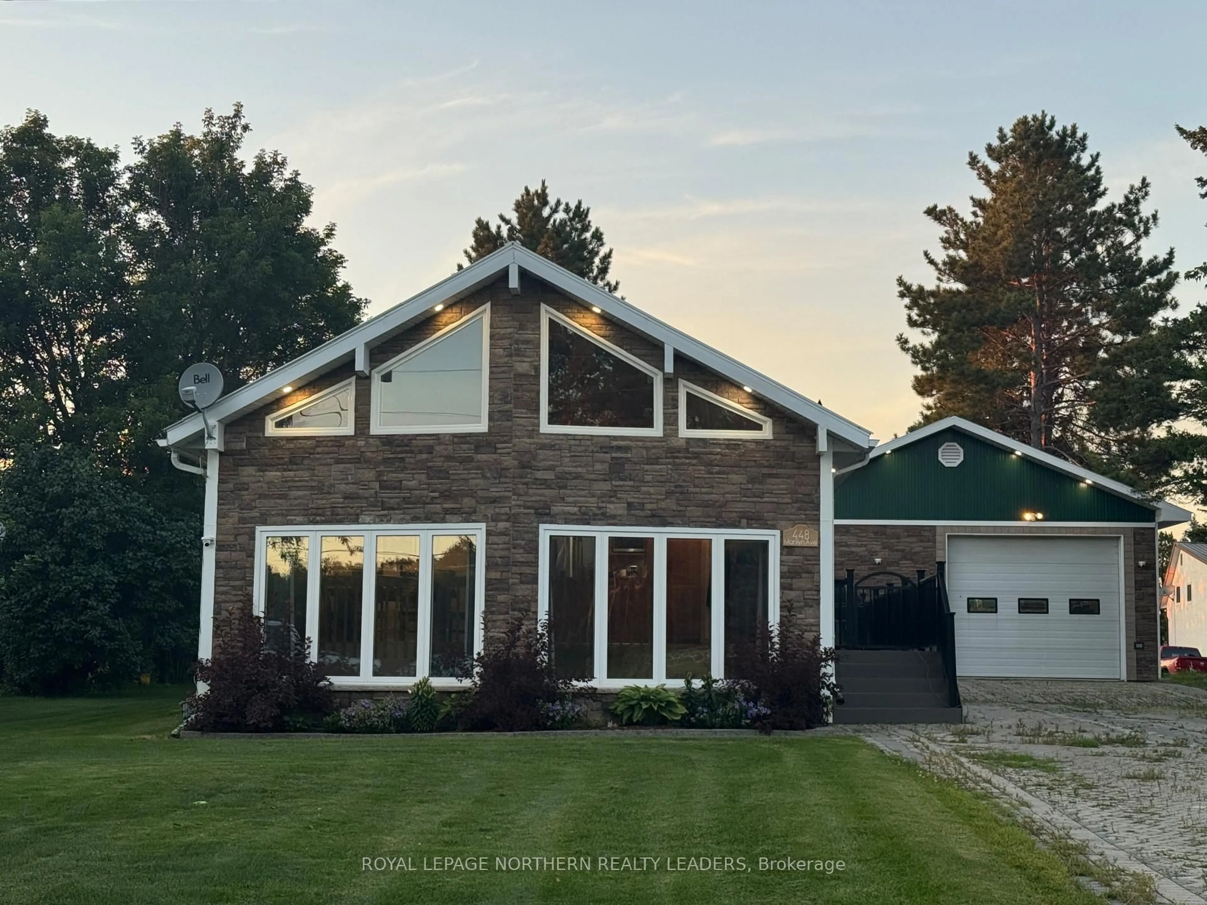 Home with vinyl exterior material, unknown for 448 Marilyn Ave, Black River Matheson Ontario P0K 1N0