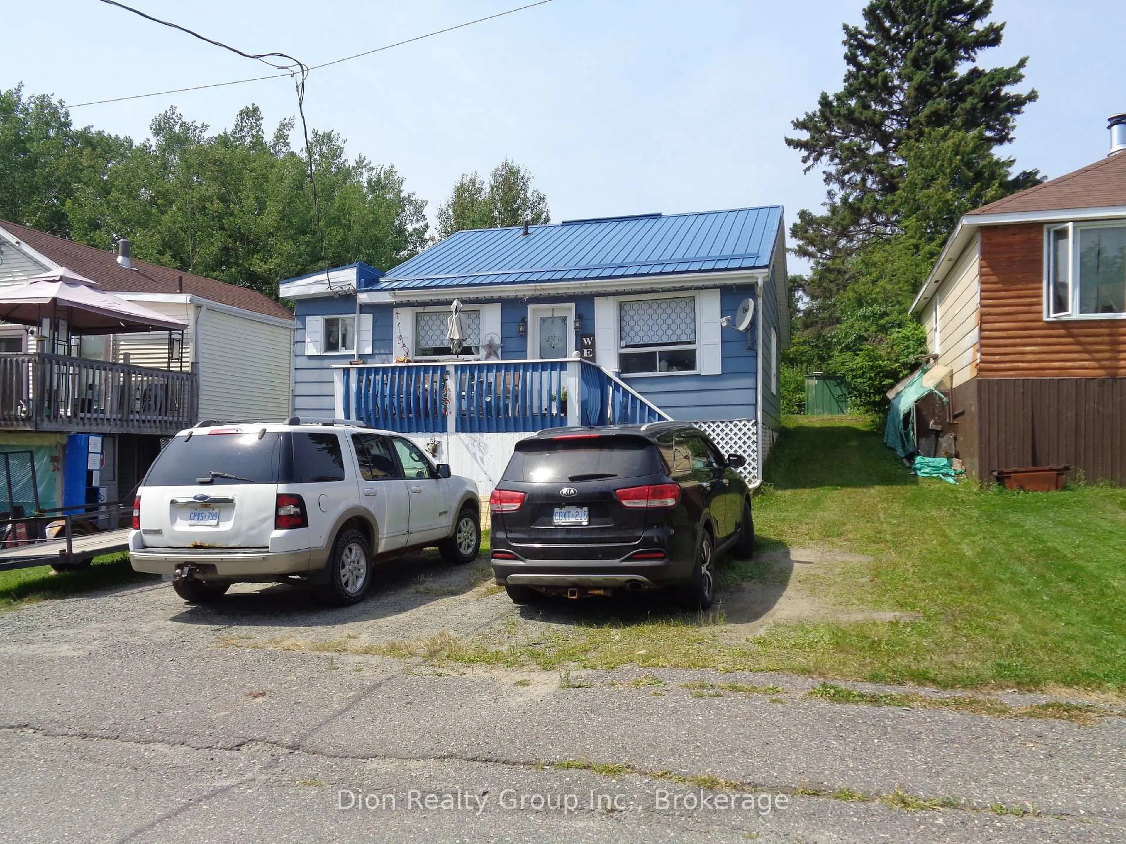 A pic from outside/outdoor area/front of a property/back of a property/a pic from drone, street for 50 Waite Ave, Kirkland Lake Ontario P0K 1X0