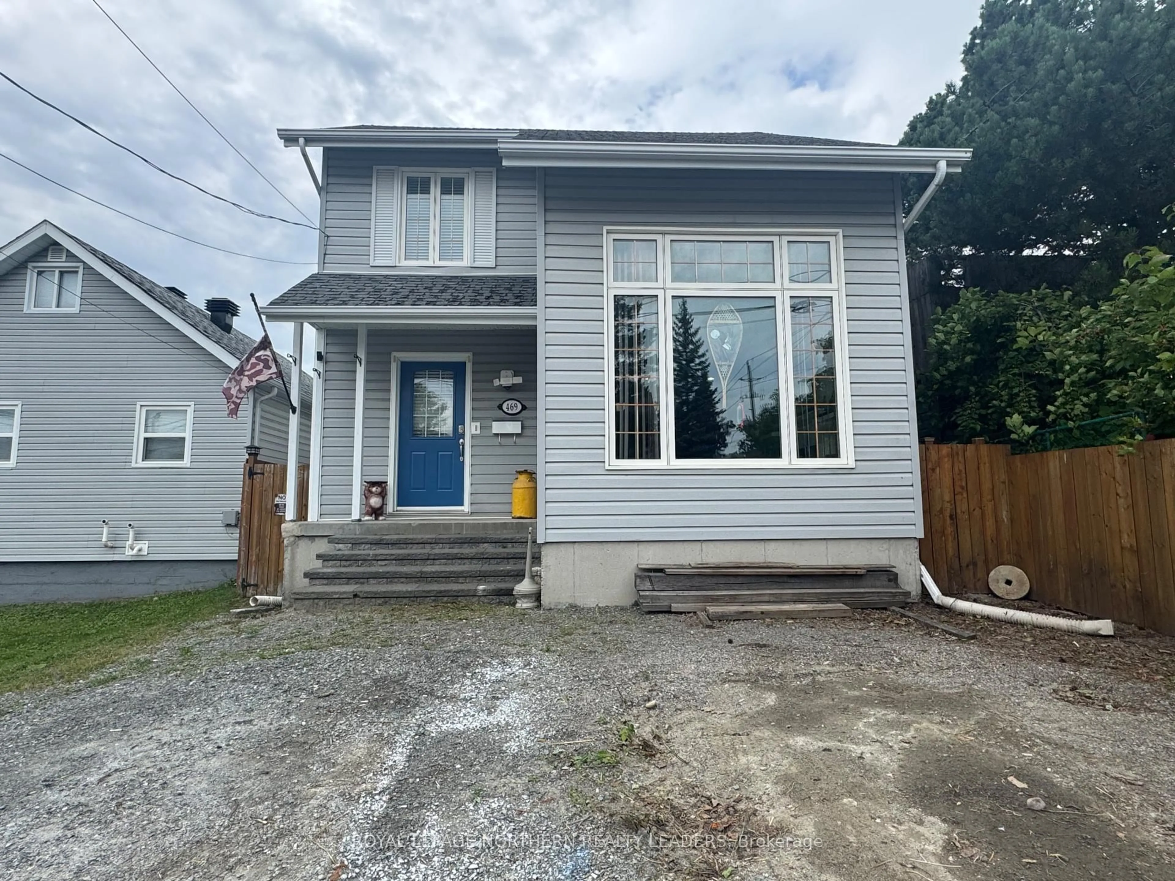Home with vinyl exterior material, street for 469 Harmony St, Timmins Ontario P4N 7A4