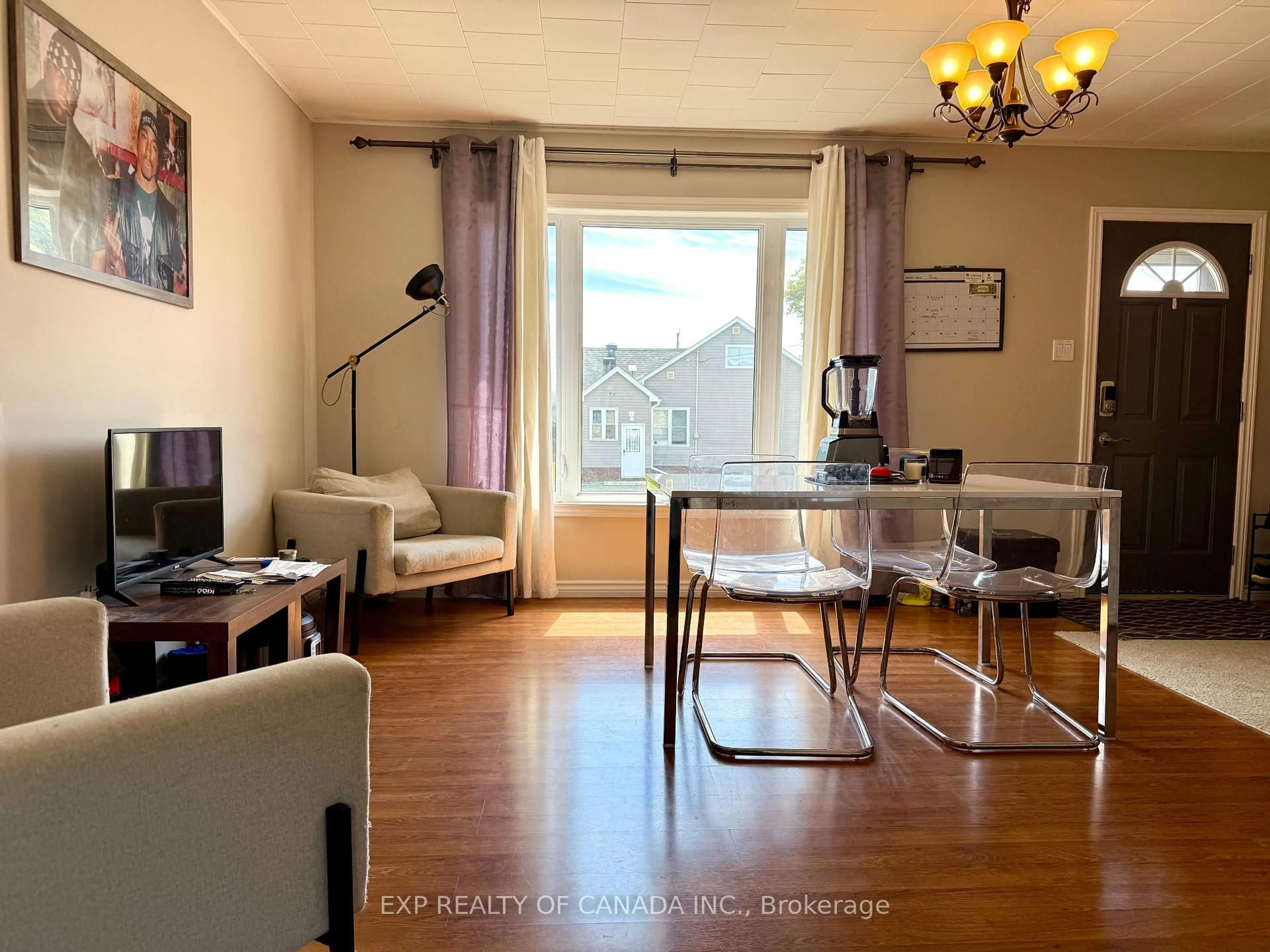 A pic of a room for 32 William Ave, Timmins Ontario P0N 1H0