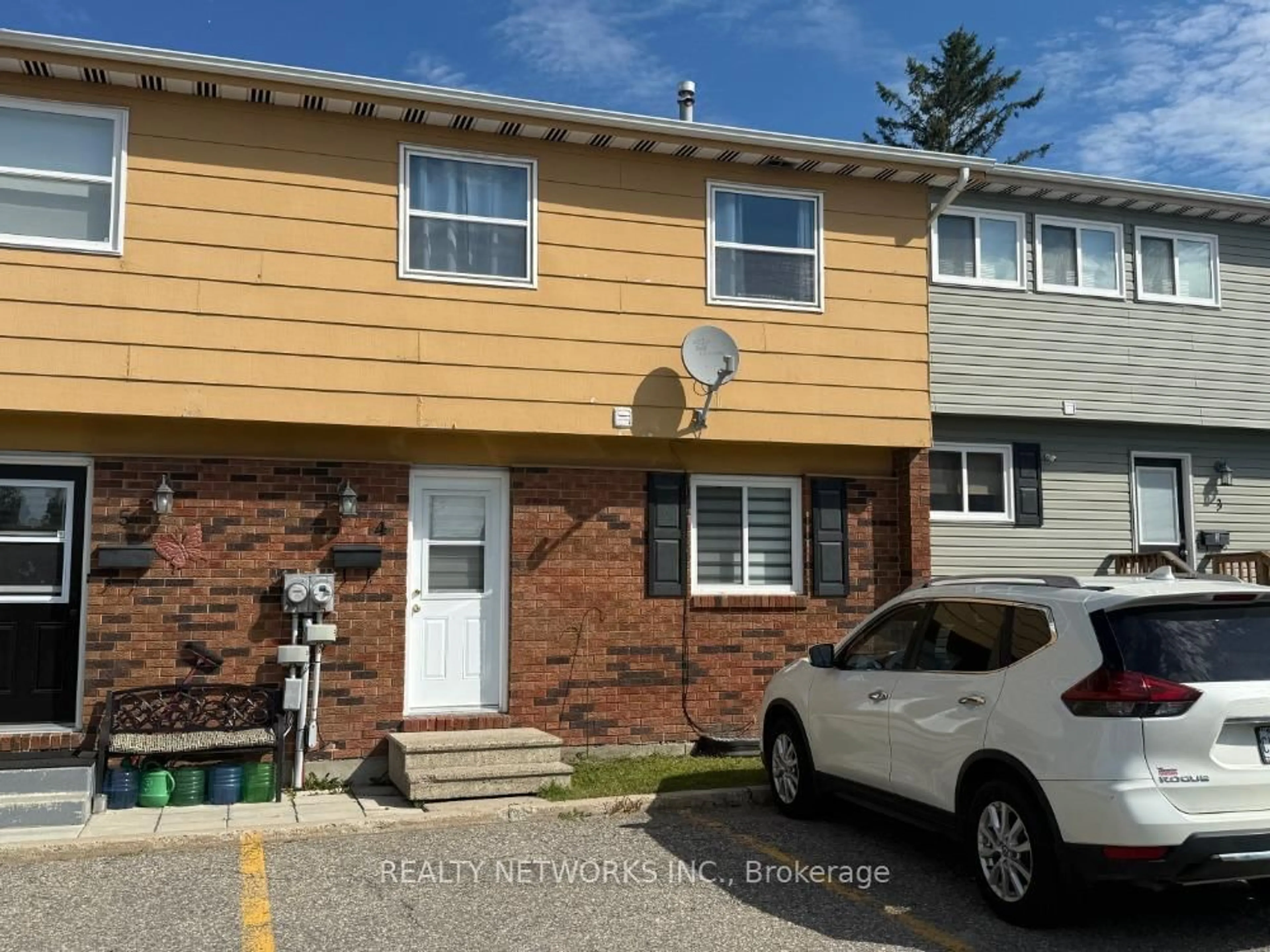 Unknown for 577 College St #4, Timmins Ontario P4N 7Y9