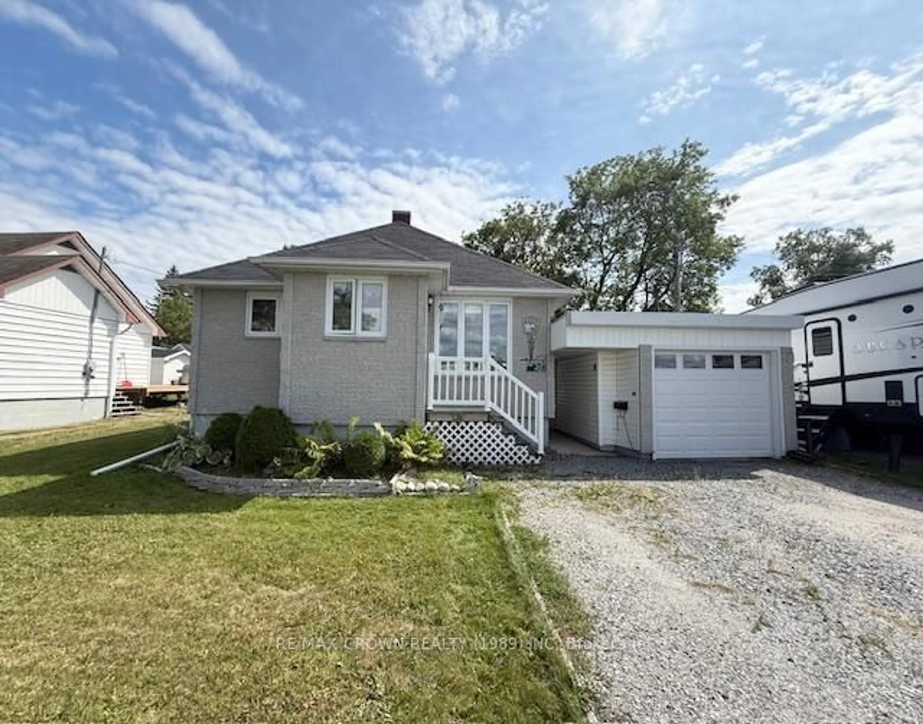 Home with vinyl exterior material, street for 78 Devonshire St, Kapuskasing Ontario P5N 1C6
