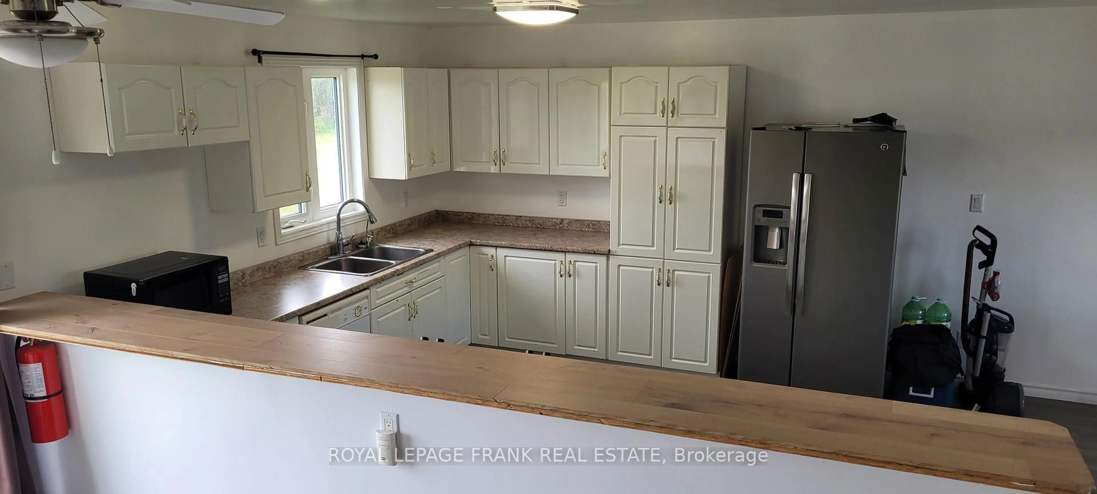 Standard kitchen, unknown for Lot 28 Con 6 Concession, Cochrane Ontario P0L 1P0