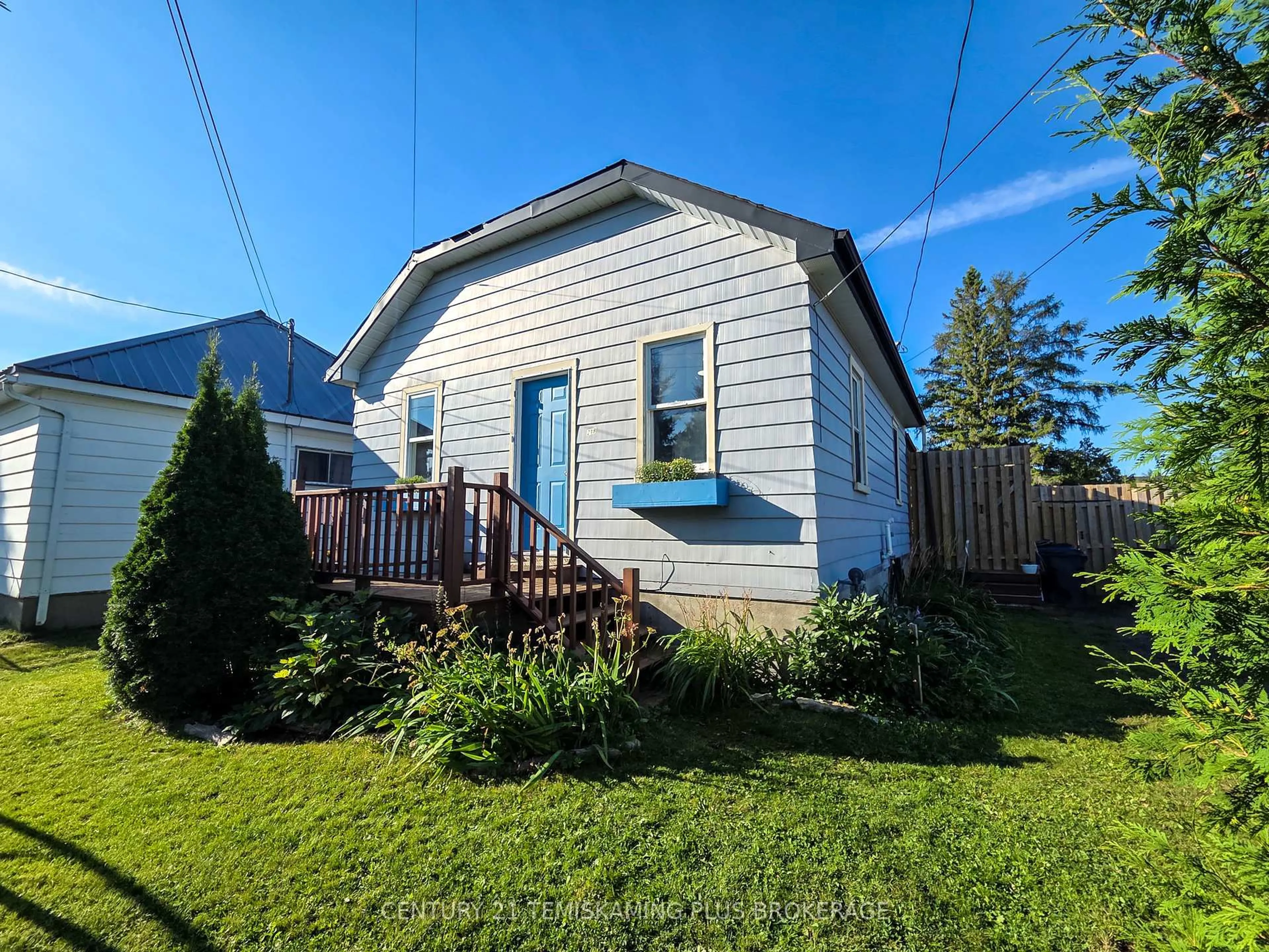 A pic from outside/outdoor area/front of a property/back of a property/a pic from drone, street for 218 Haliburton Ave, Temiskaming Shores Ontario P0J 1P0