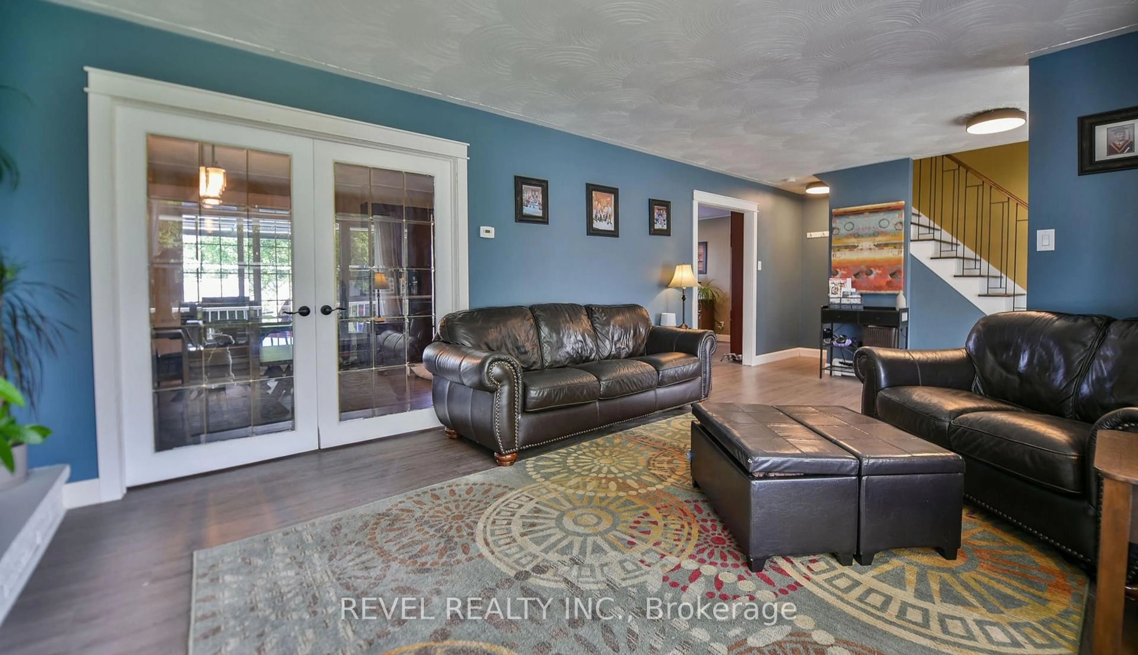 Living room with furniture, ceramic/tile floor for 432 Morandin Ave, Timmins Ontario P4N 7R4