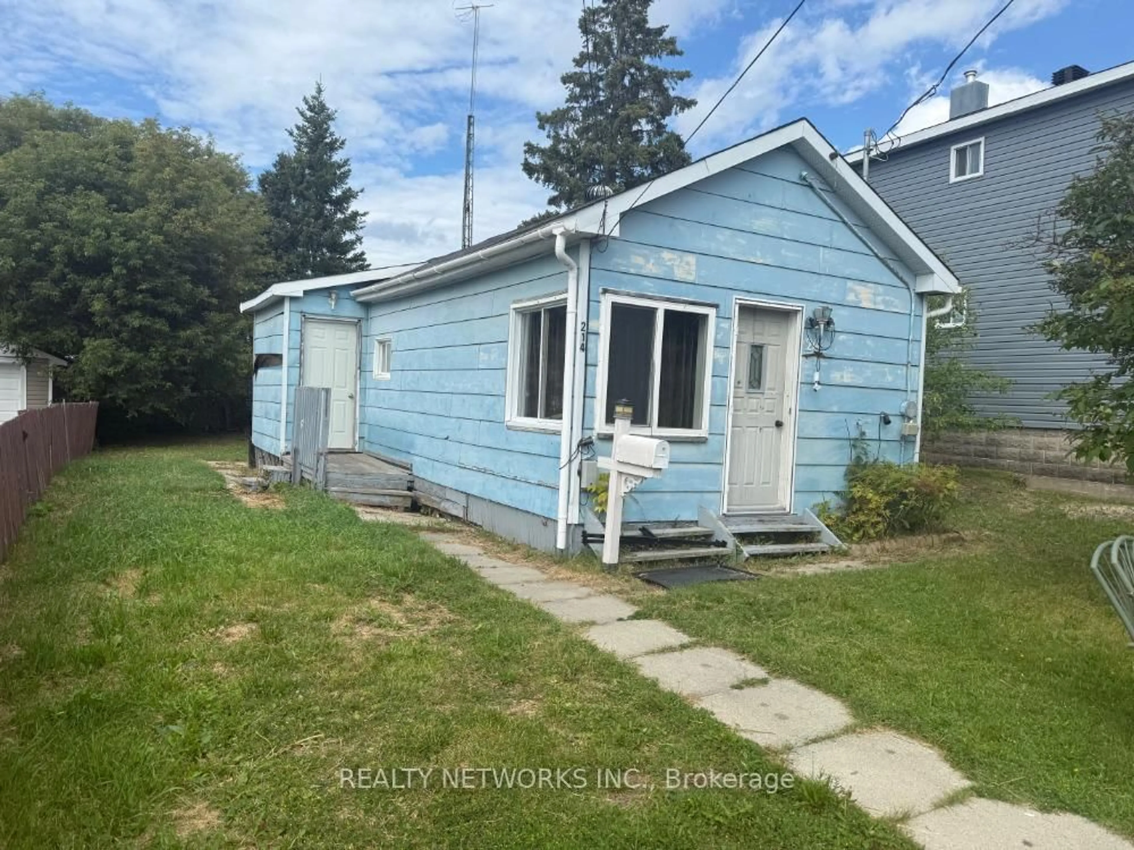 Unknown for 214 Montgomery Ave, Timmins Ontario P4N 3G8