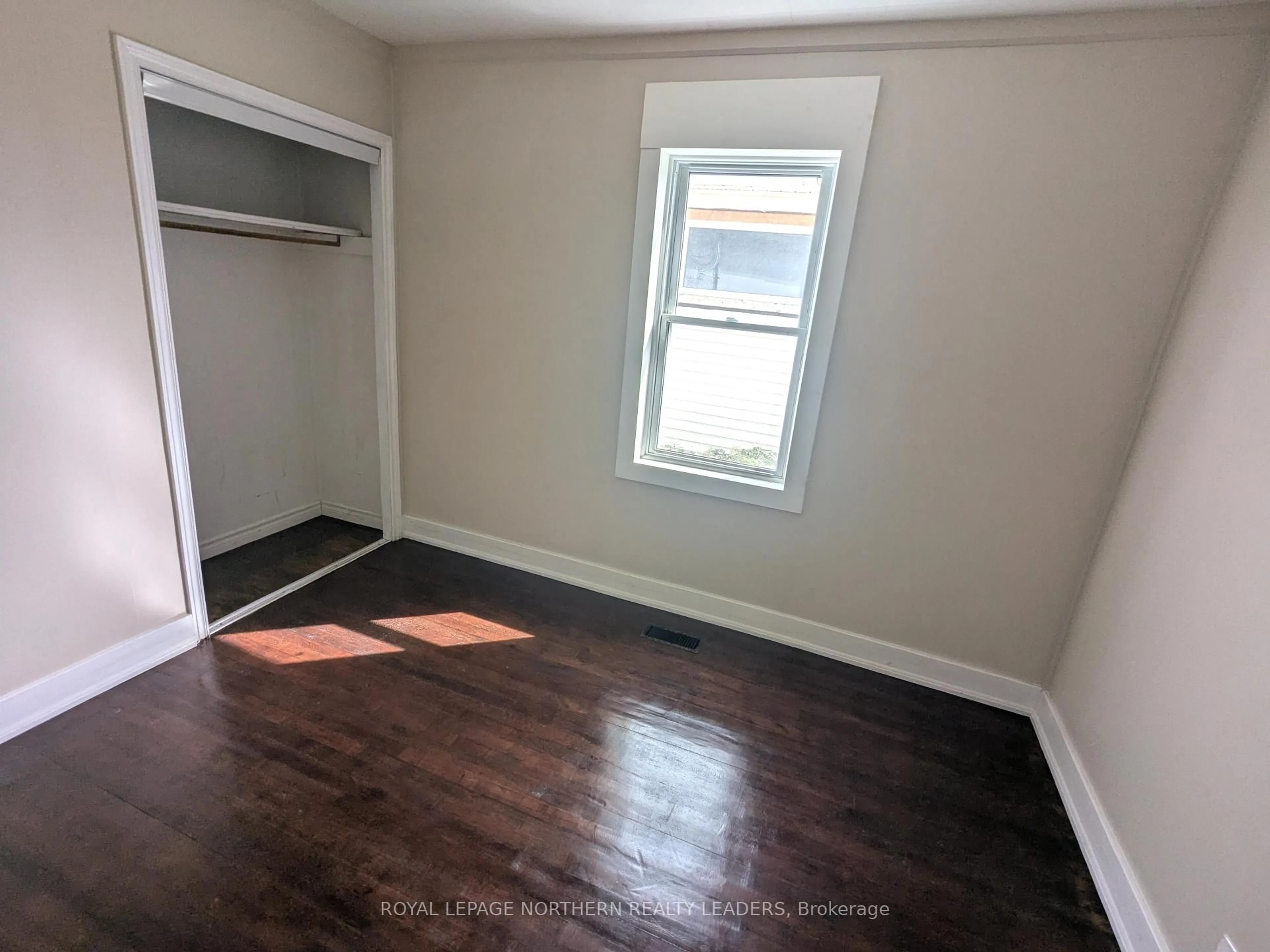 A pic of a room for 187 Maple St, Timmins Ontario P4N 6B7