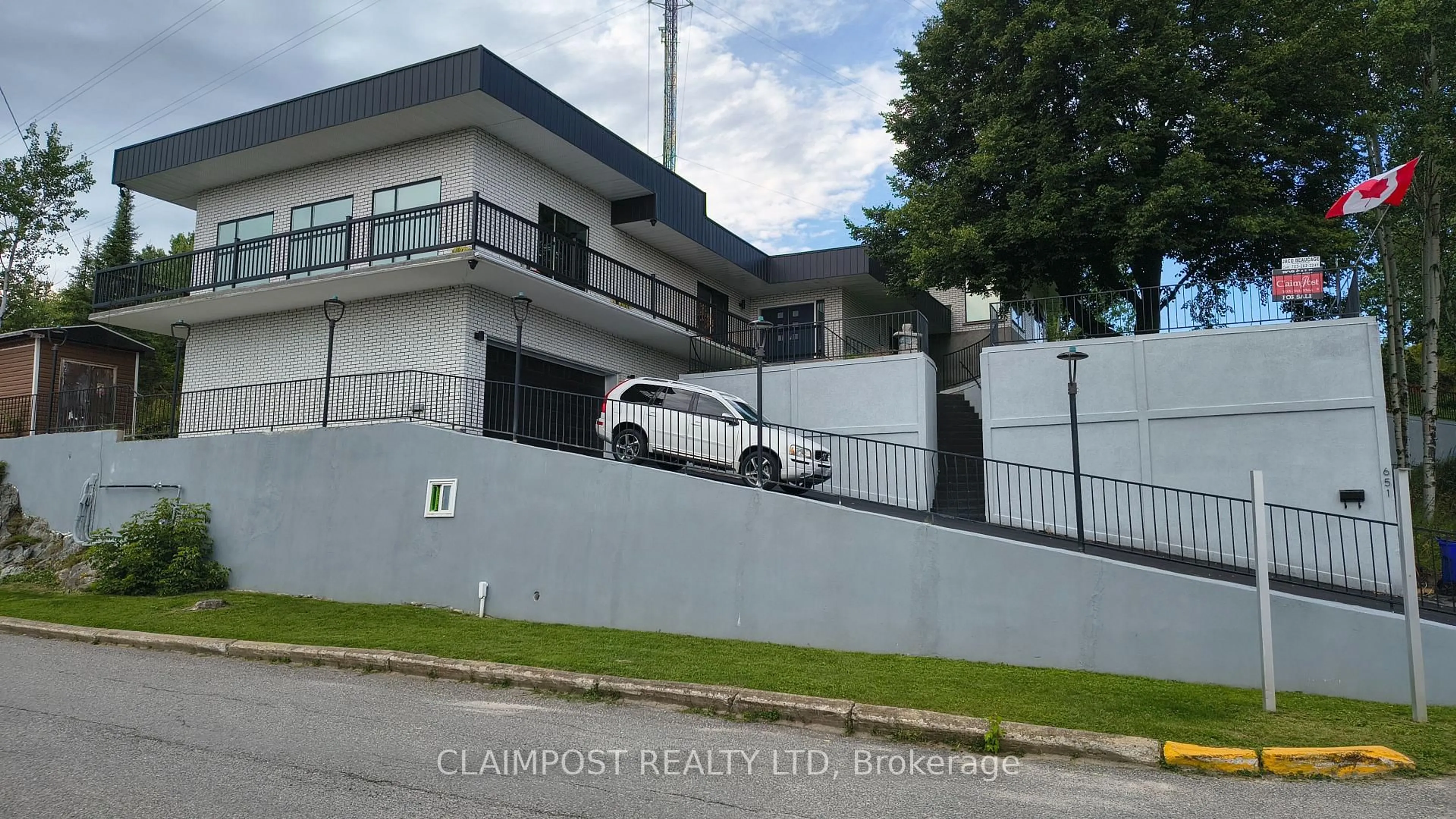 Unknown for 651 Cedar St, Timmins Ontario P4N 7Y5
