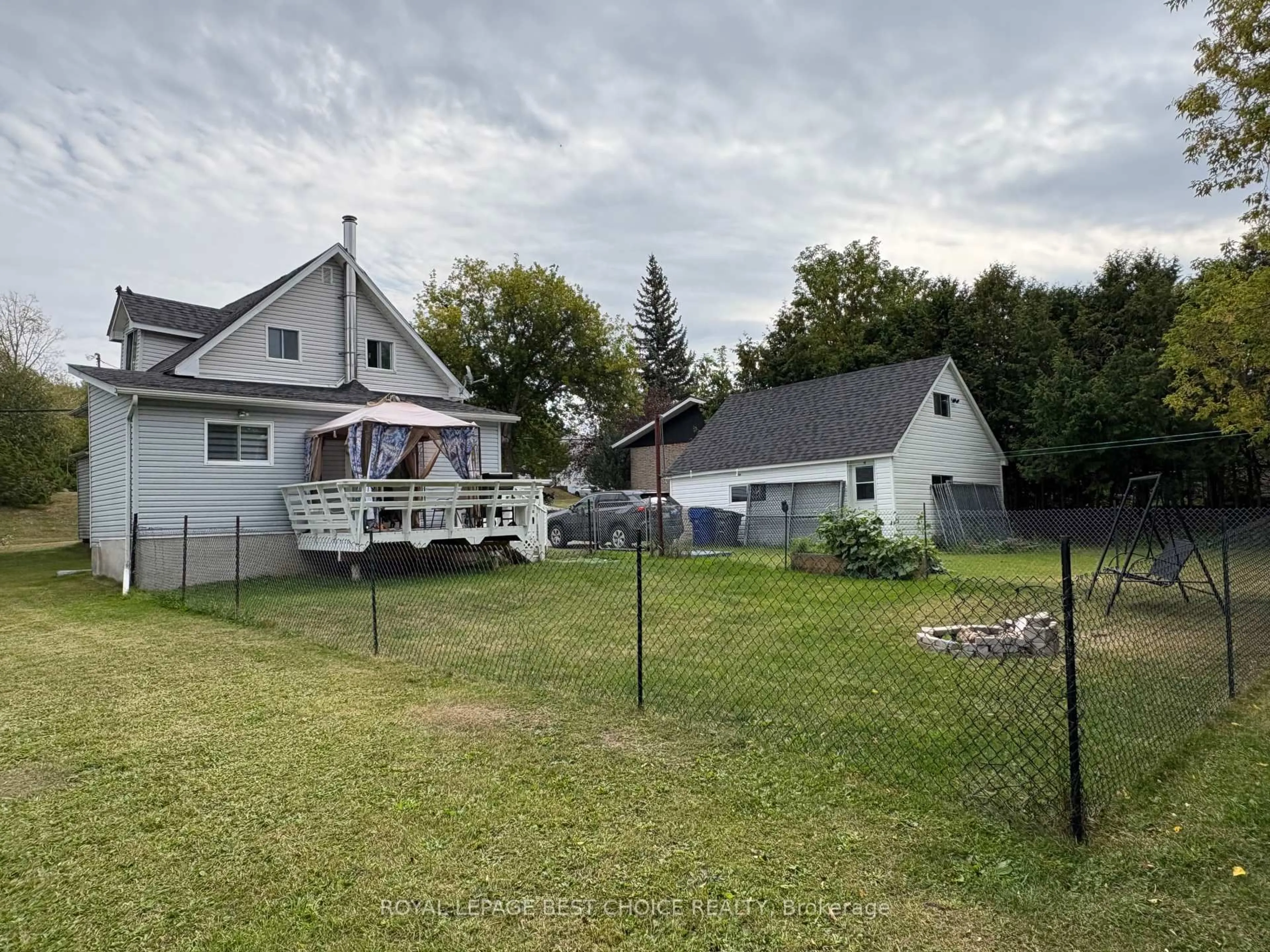 A pic from outside/outdoor area/front of a property/back of a property/a pic from drone, mountain view for 133 Carter Blvd, Temiskaming Shores Ontario P0J 1R0