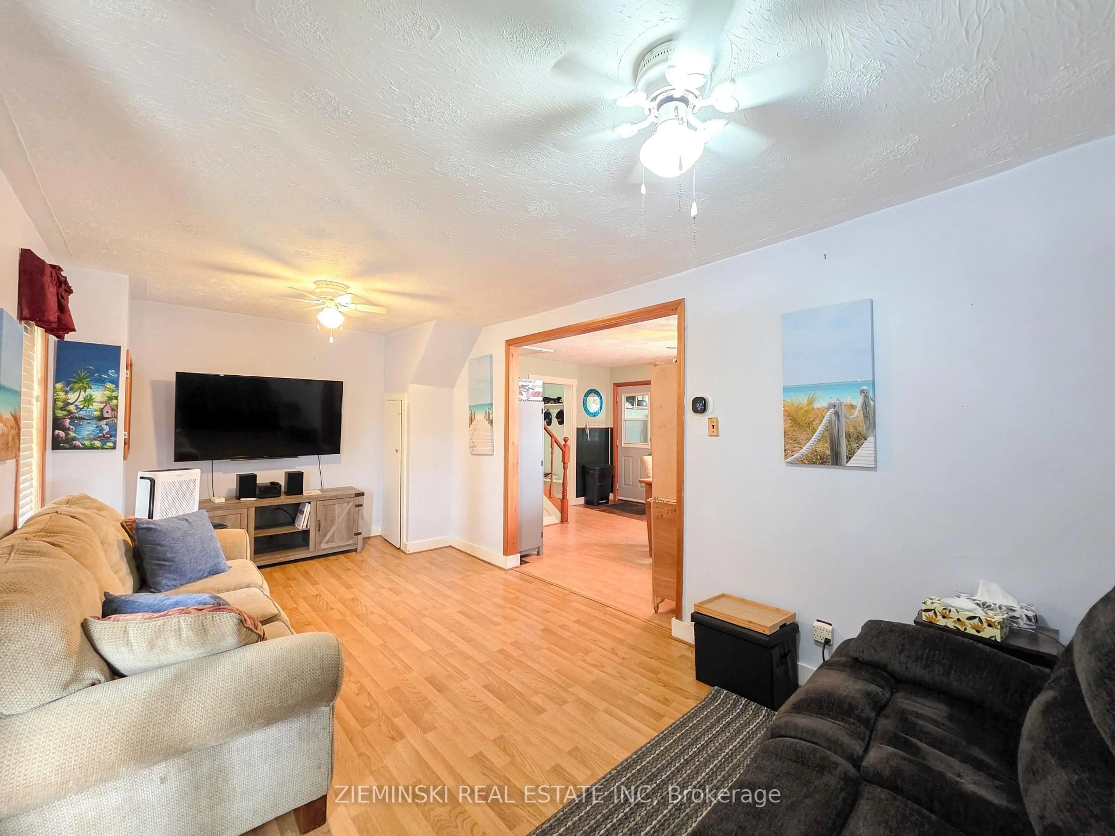 Living room with furniture, unknown for 516 Principale St (val Gagne), Black River-Matheson Ontario P0K 1W0