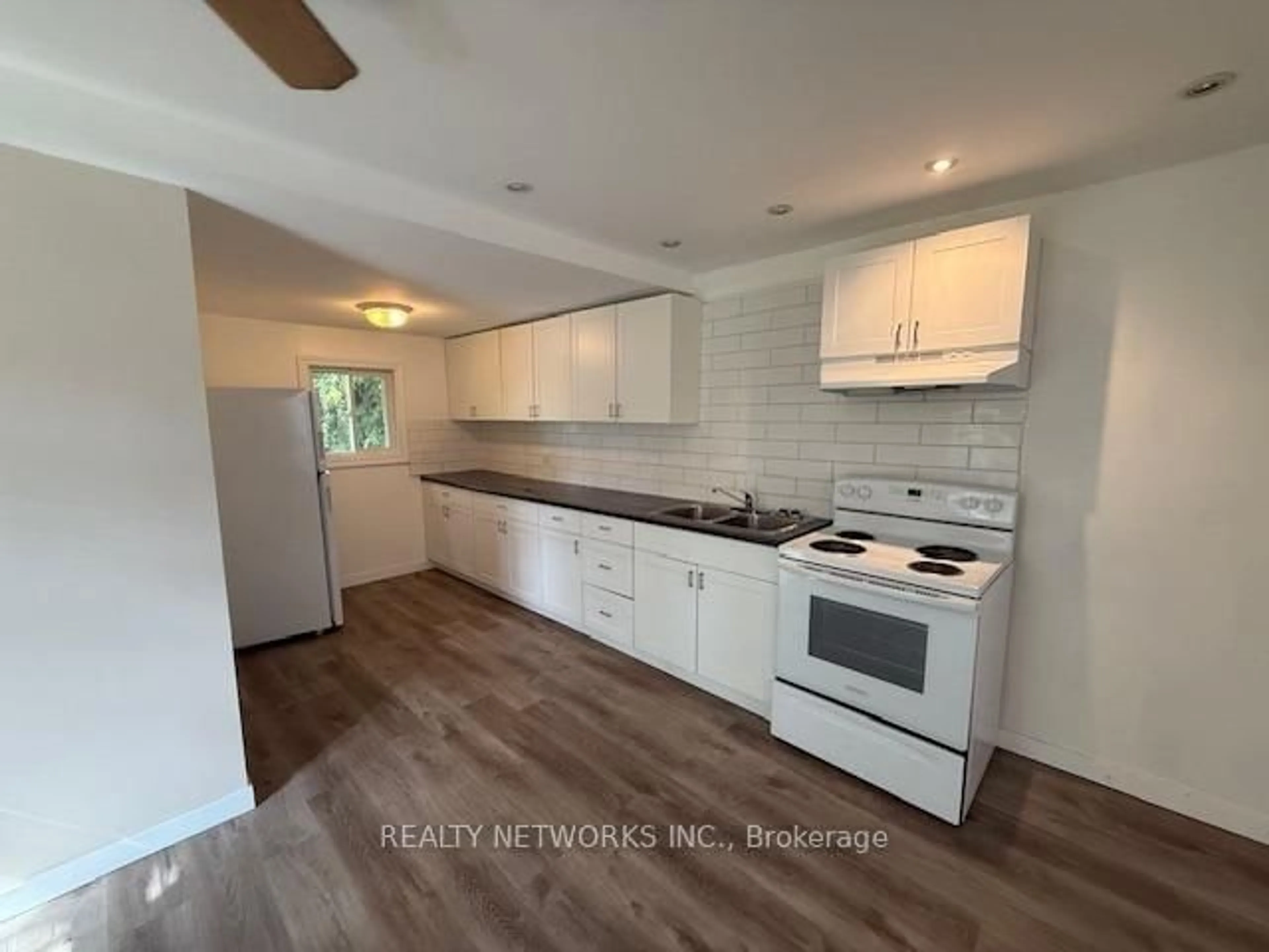 Open concept kitchen, unknown for 156 Warner St, Timmins Ontario P0N 1H0