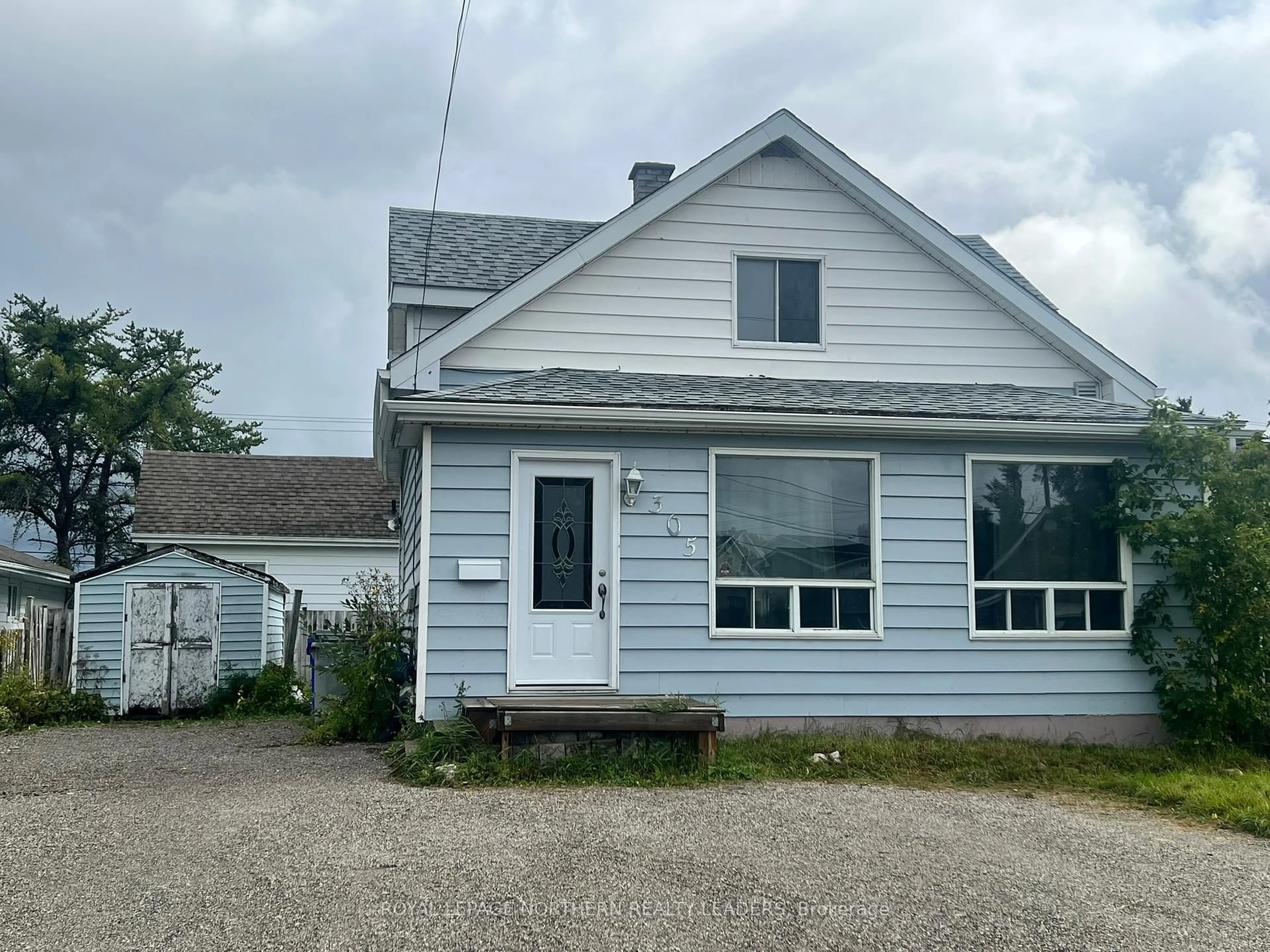Unknown for 305 Corporation St, Timmins Ontario P0N 1C0