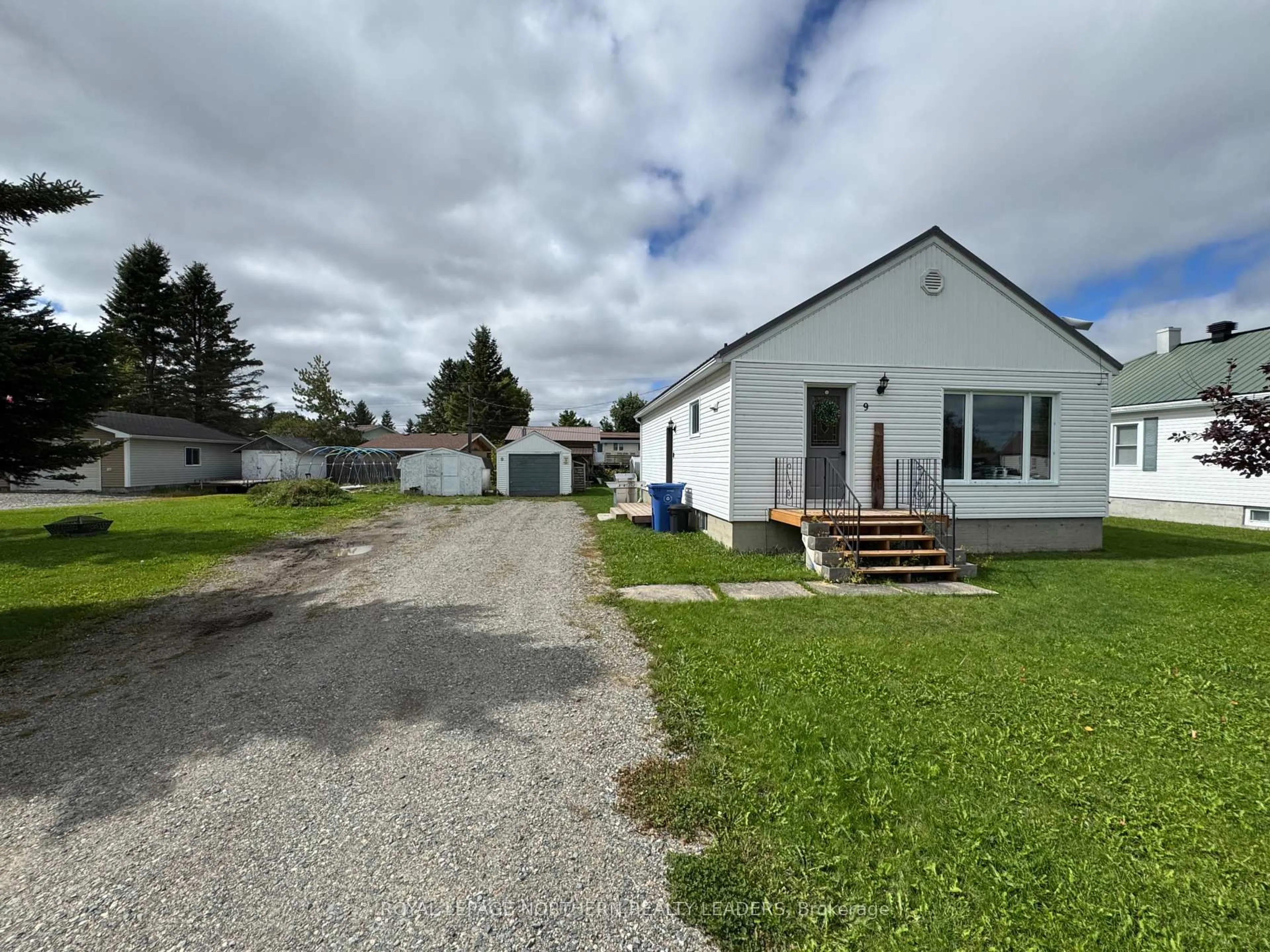 A pic from outside/outdoor area/front of a property/back of a property/a pic from drone, street for 7&9 Quinn Cres, Black River-Matheson Ontario P0K 1N0