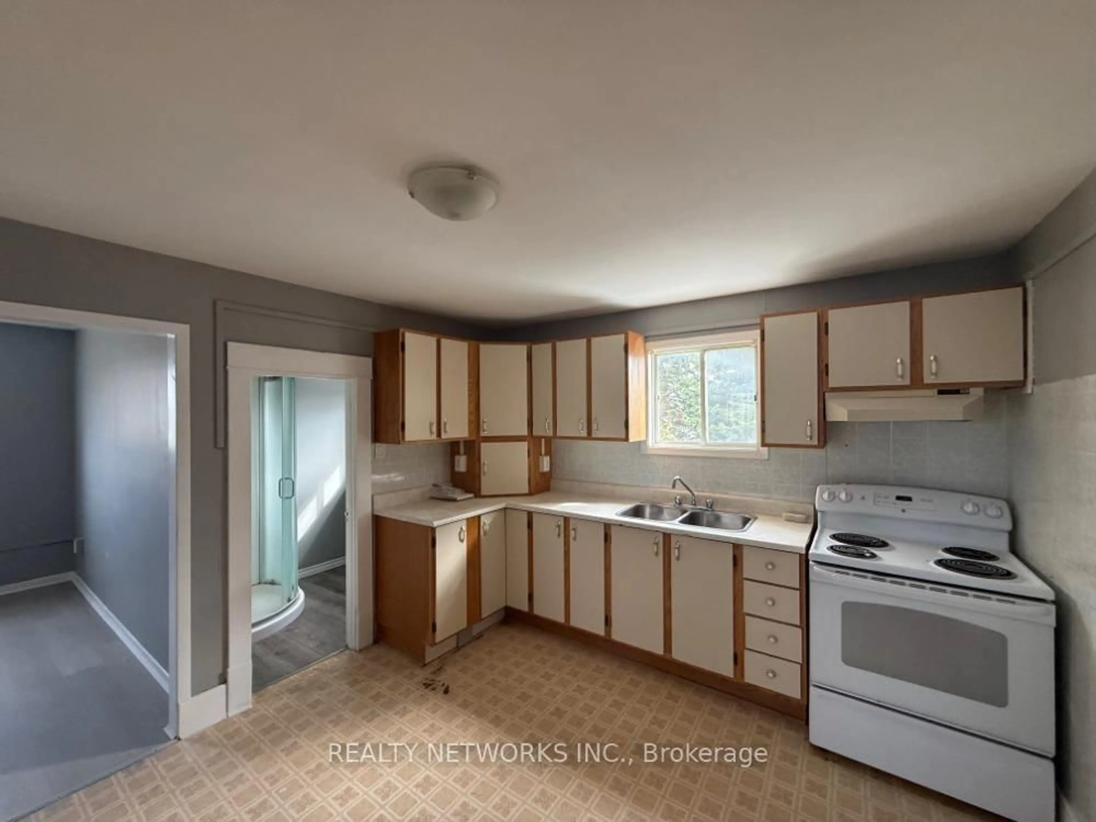 Standard kitchen, unknown for 6 Hollinger Lane, Timmins Ontario P0N 1G0