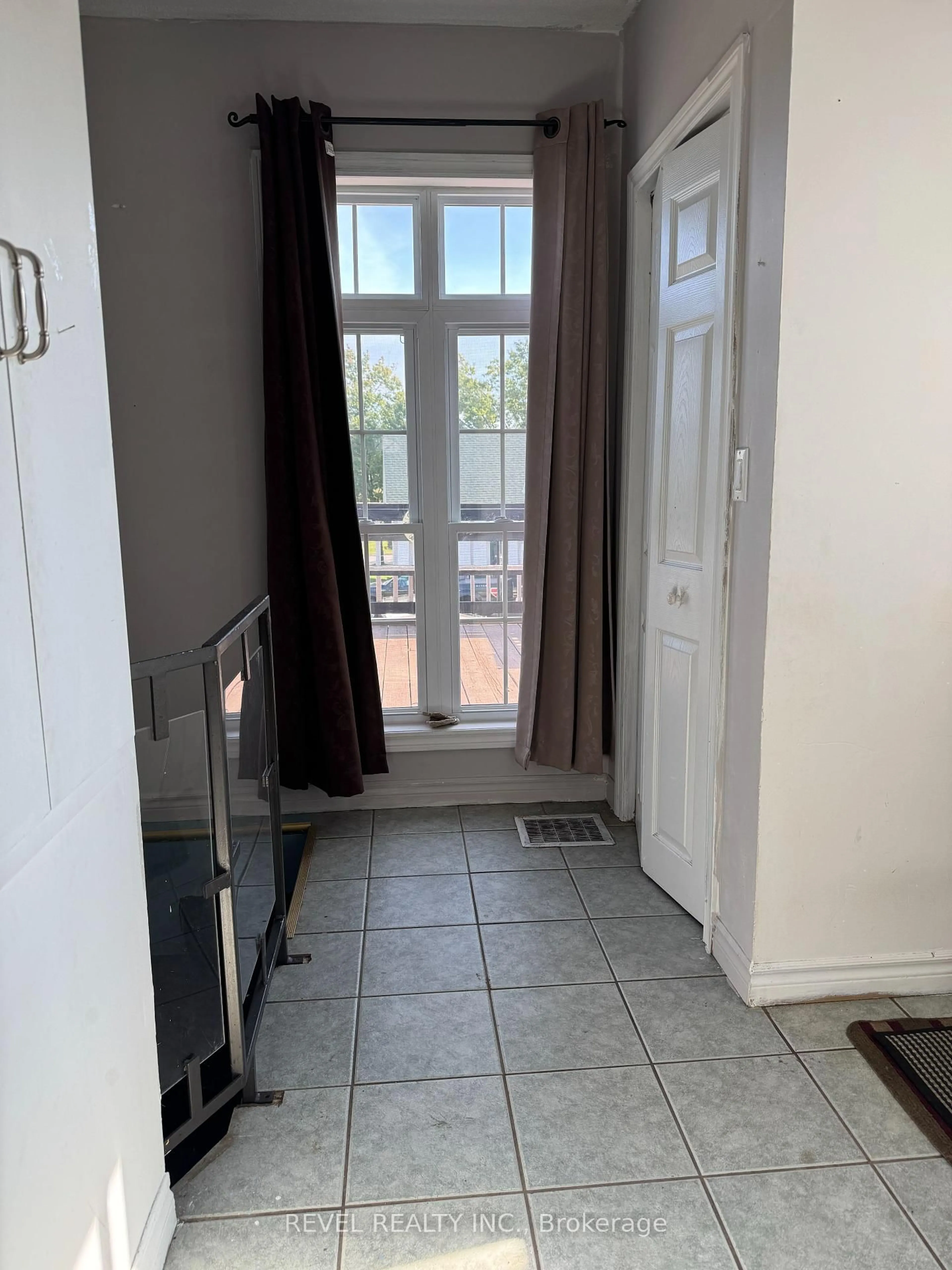 A pic of a room for 85 Fifth St, Smooth Rock Falls Ontario P0L 2B0
