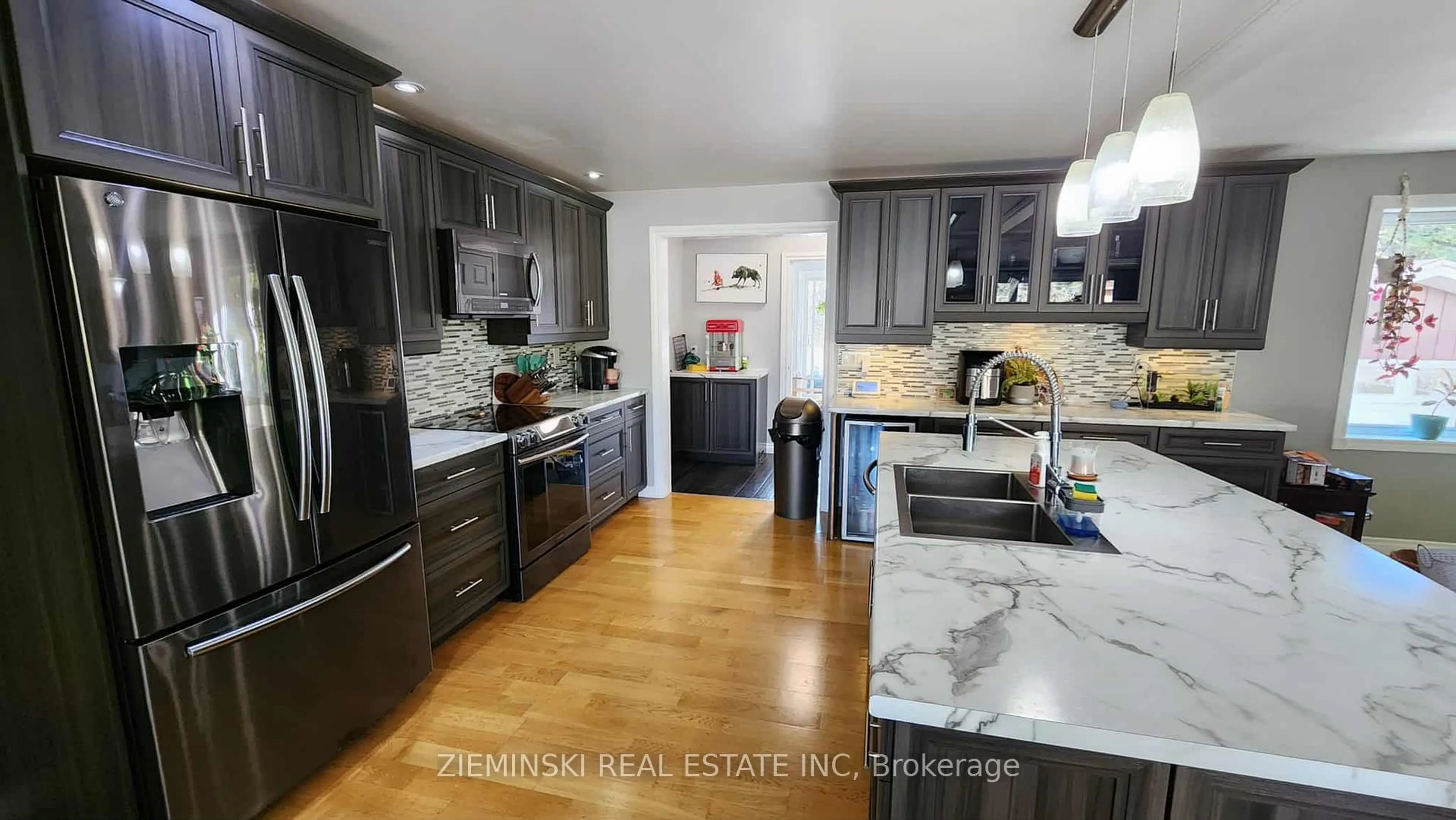 Open concept kitchen, unknown for 447 Eleventh Ave, Cochrane Ontario P0L 1C0