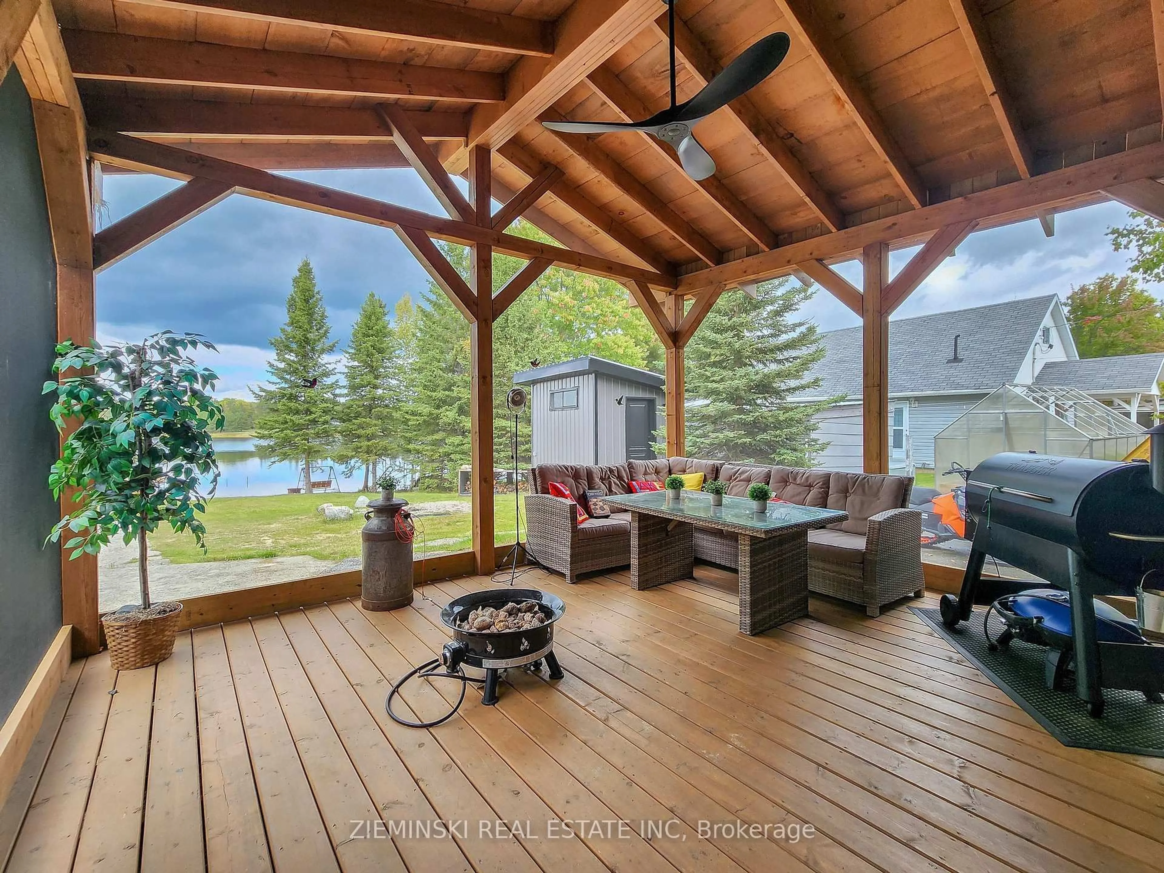 Patio, water/lake/river/ocean view for 1016 Highway Beach Rd, Iroquois Falls Ontario P0K 1G0