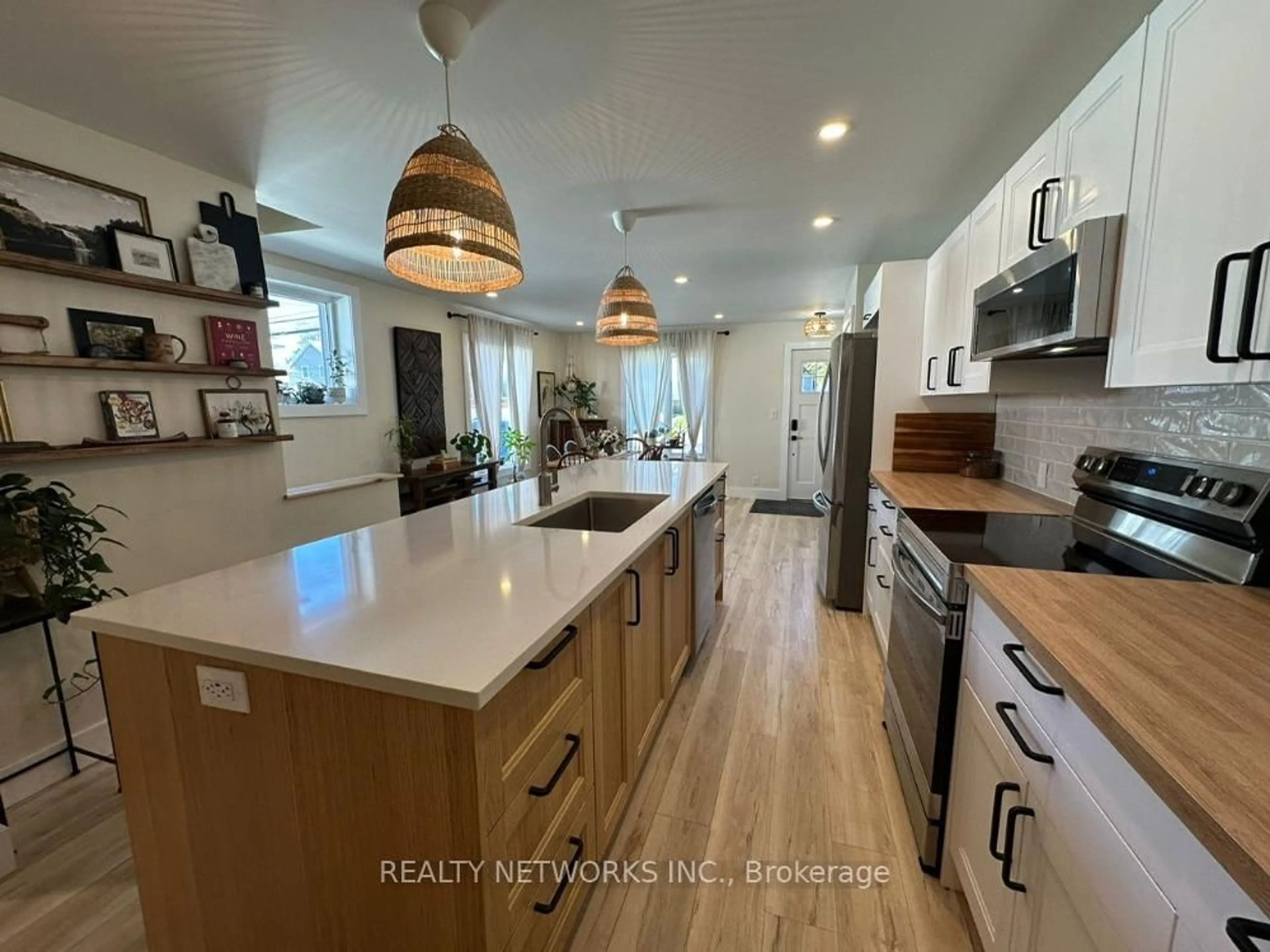 Open concept kitchen, unknown for 135 Pine St, Timmins Ontario P4N 6K9