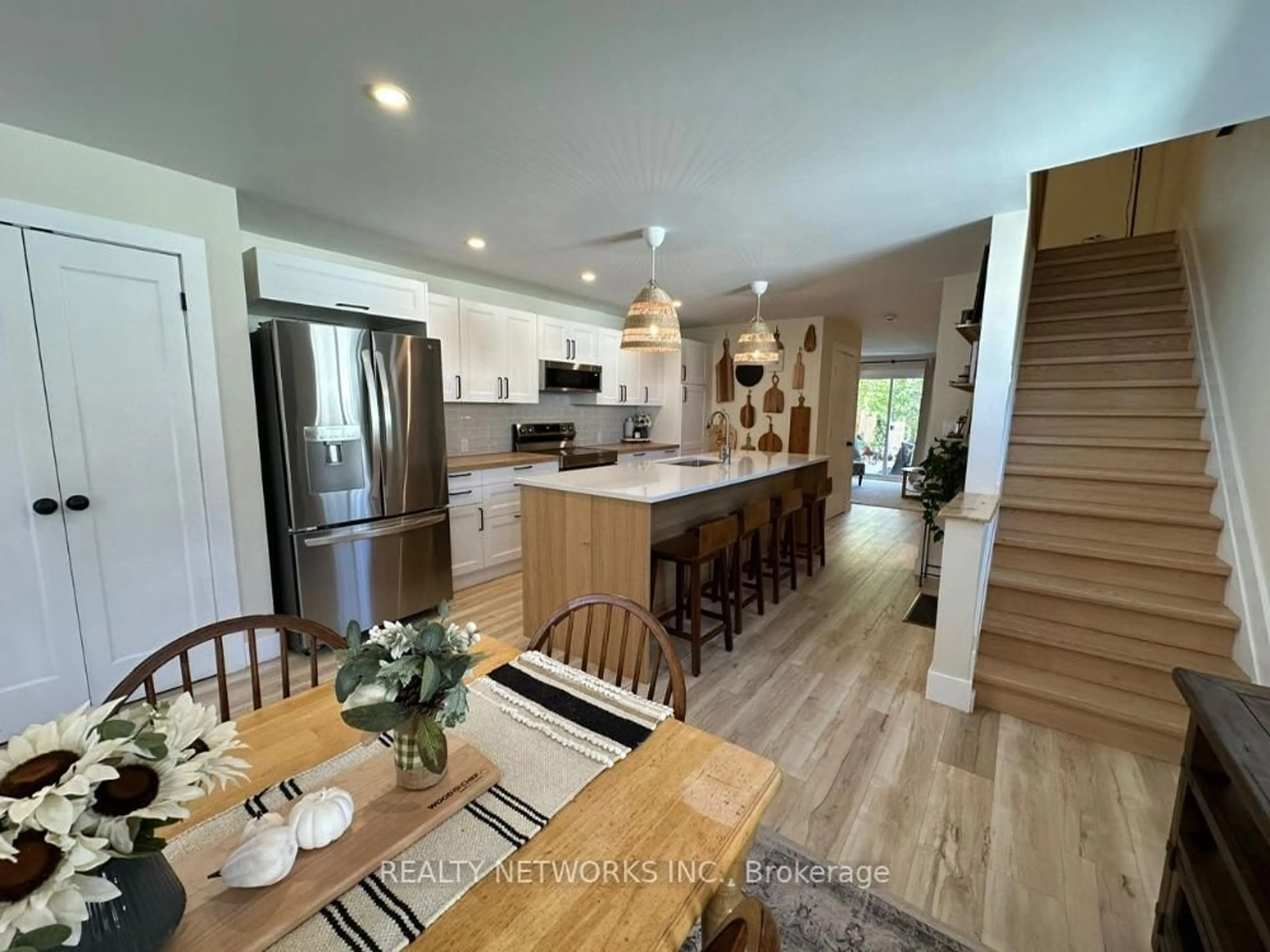 Open concept kitchen, unknown for 135 Pine St, Timmins Ontario P4N 6K9